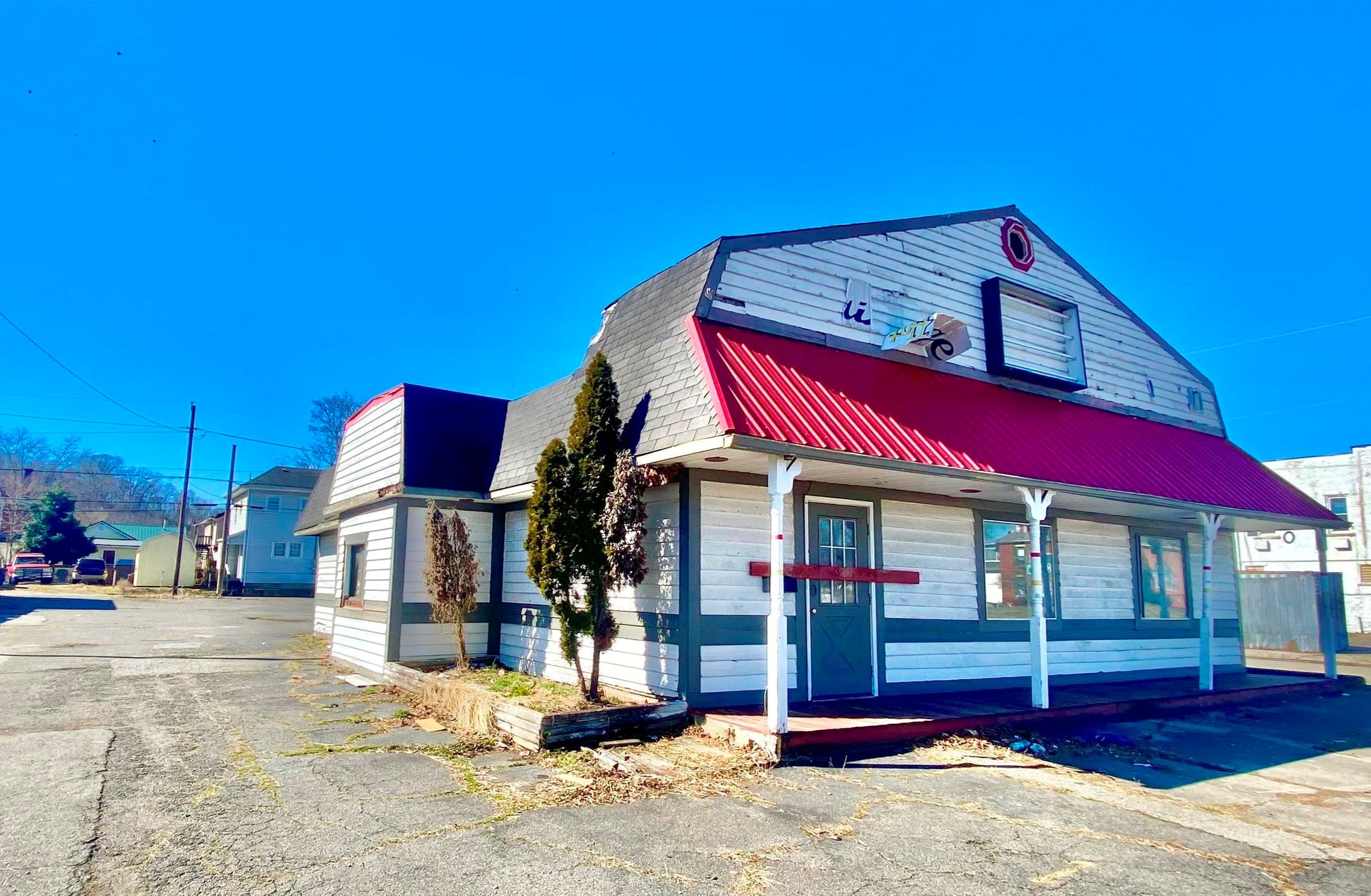 3000 Winchester Avenue