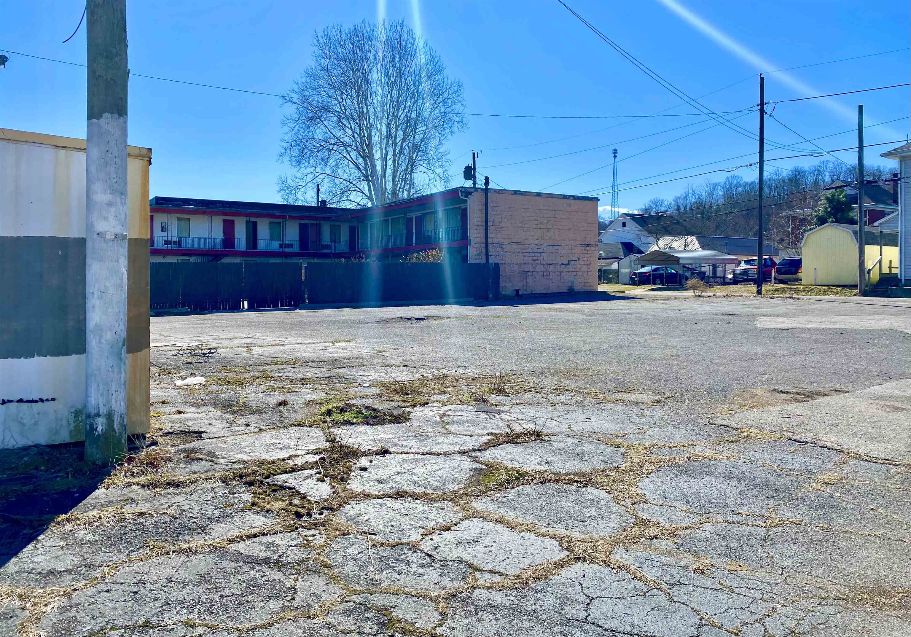 3000 Winchester Avenue
