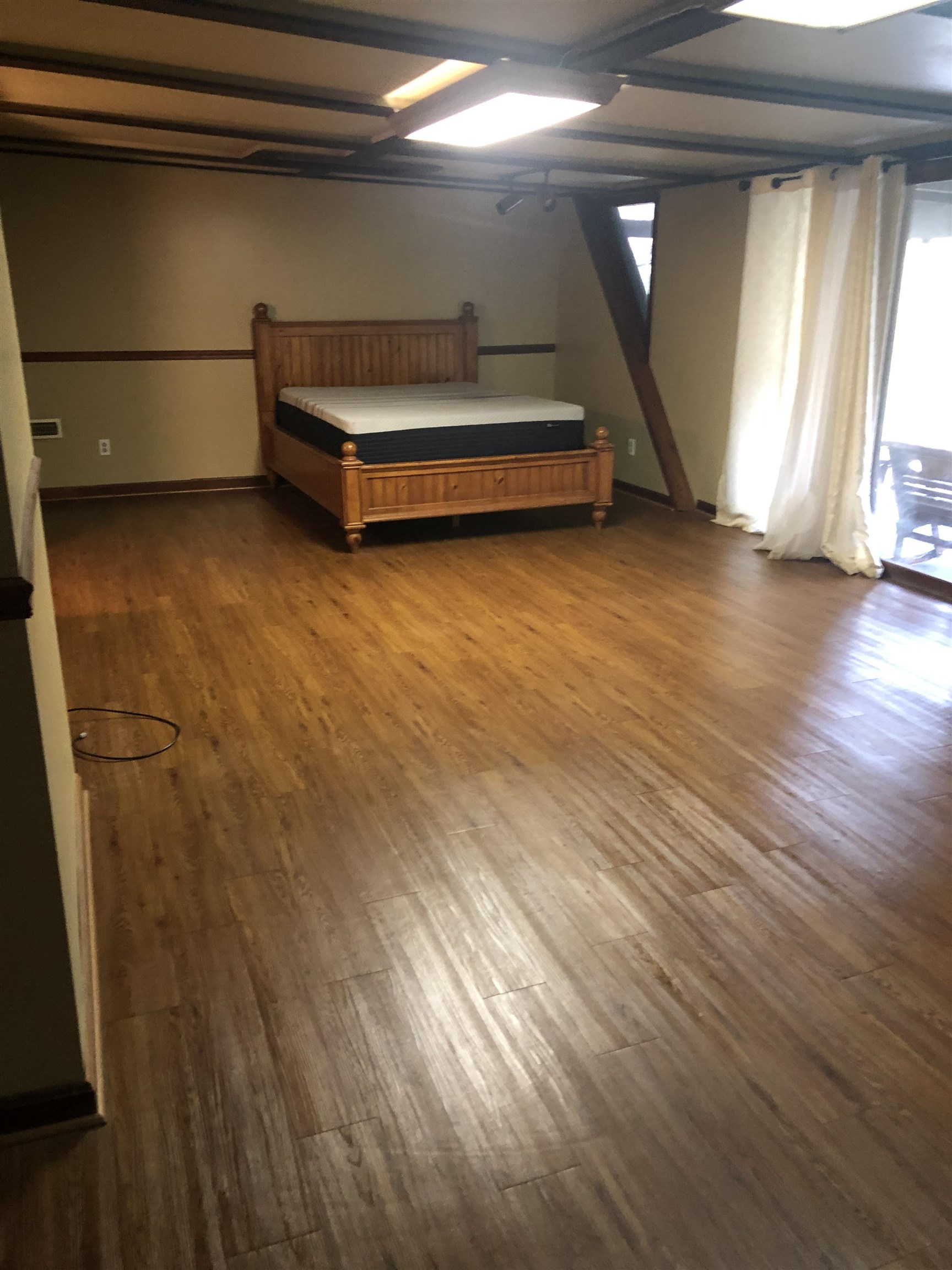 2315 Woodland Avenue