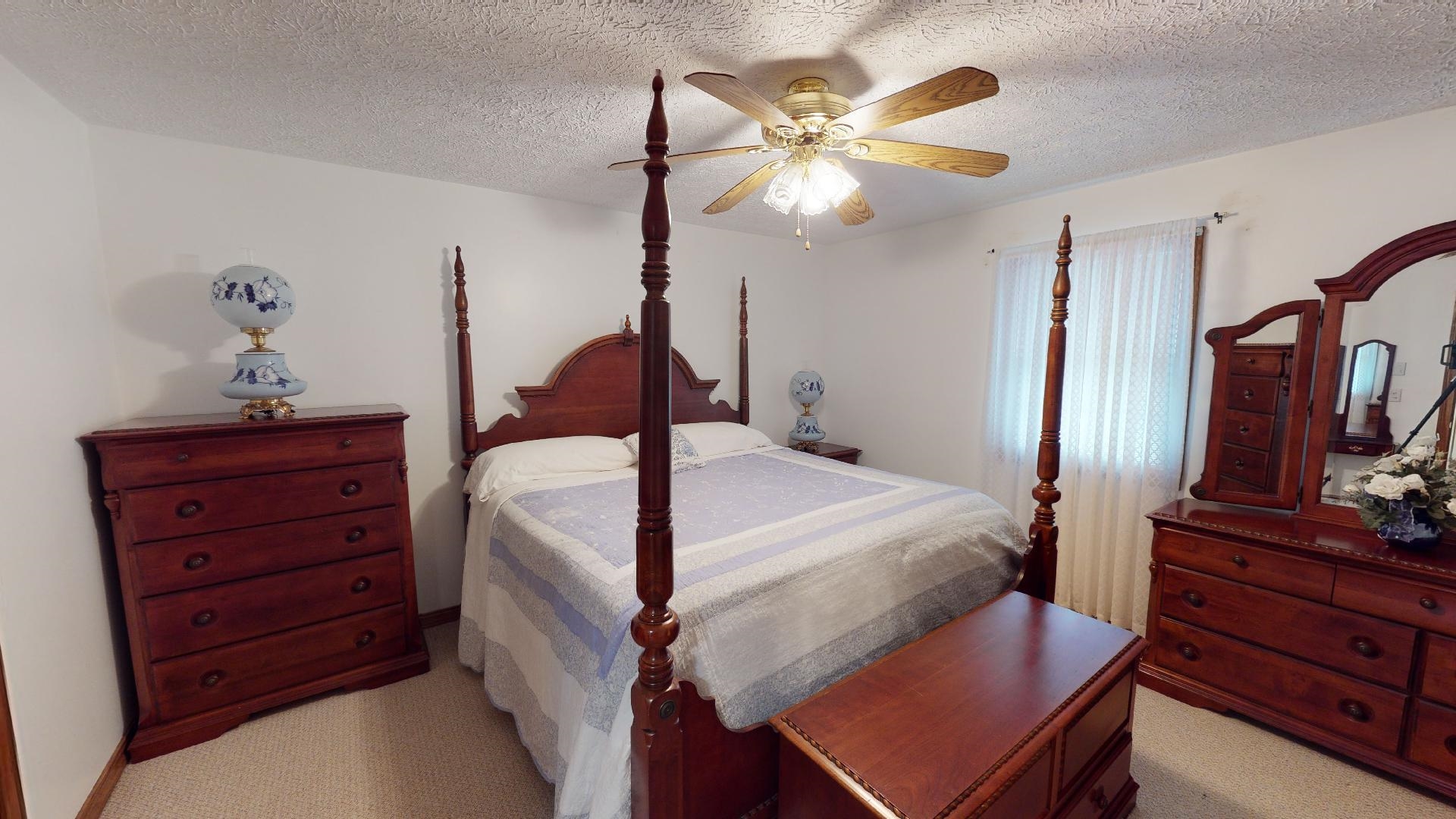 1128 E Midland Trail