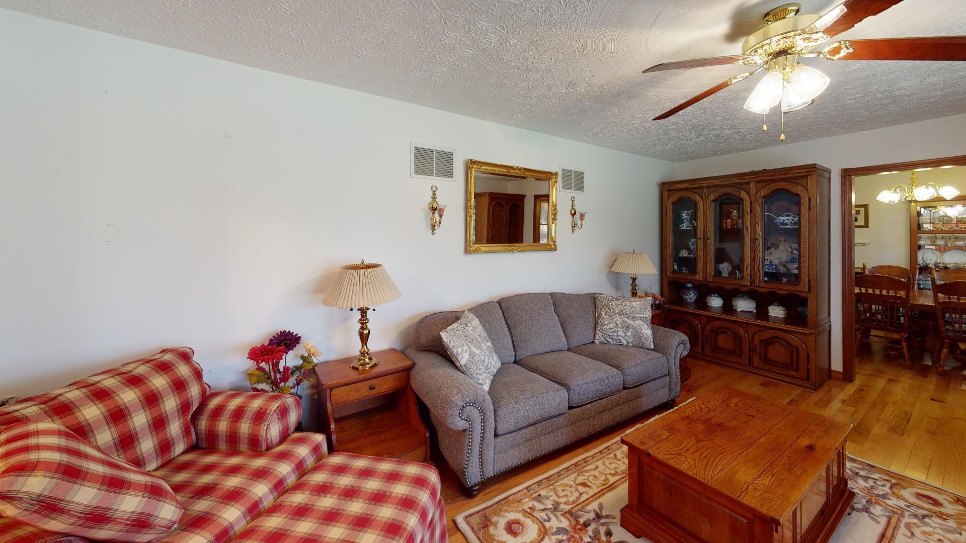 1128 E Midland Trail