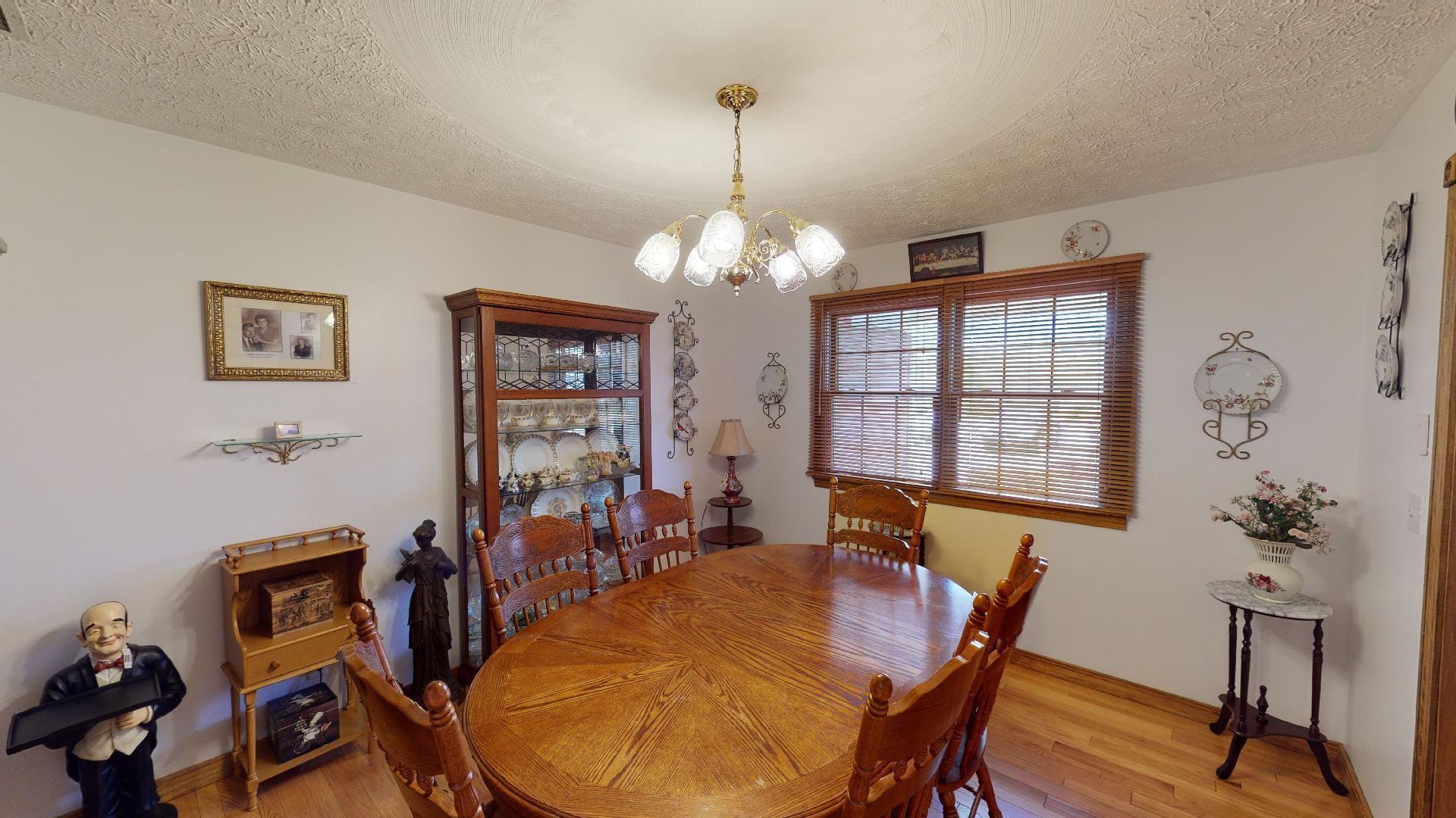 1128 E Midland Trail