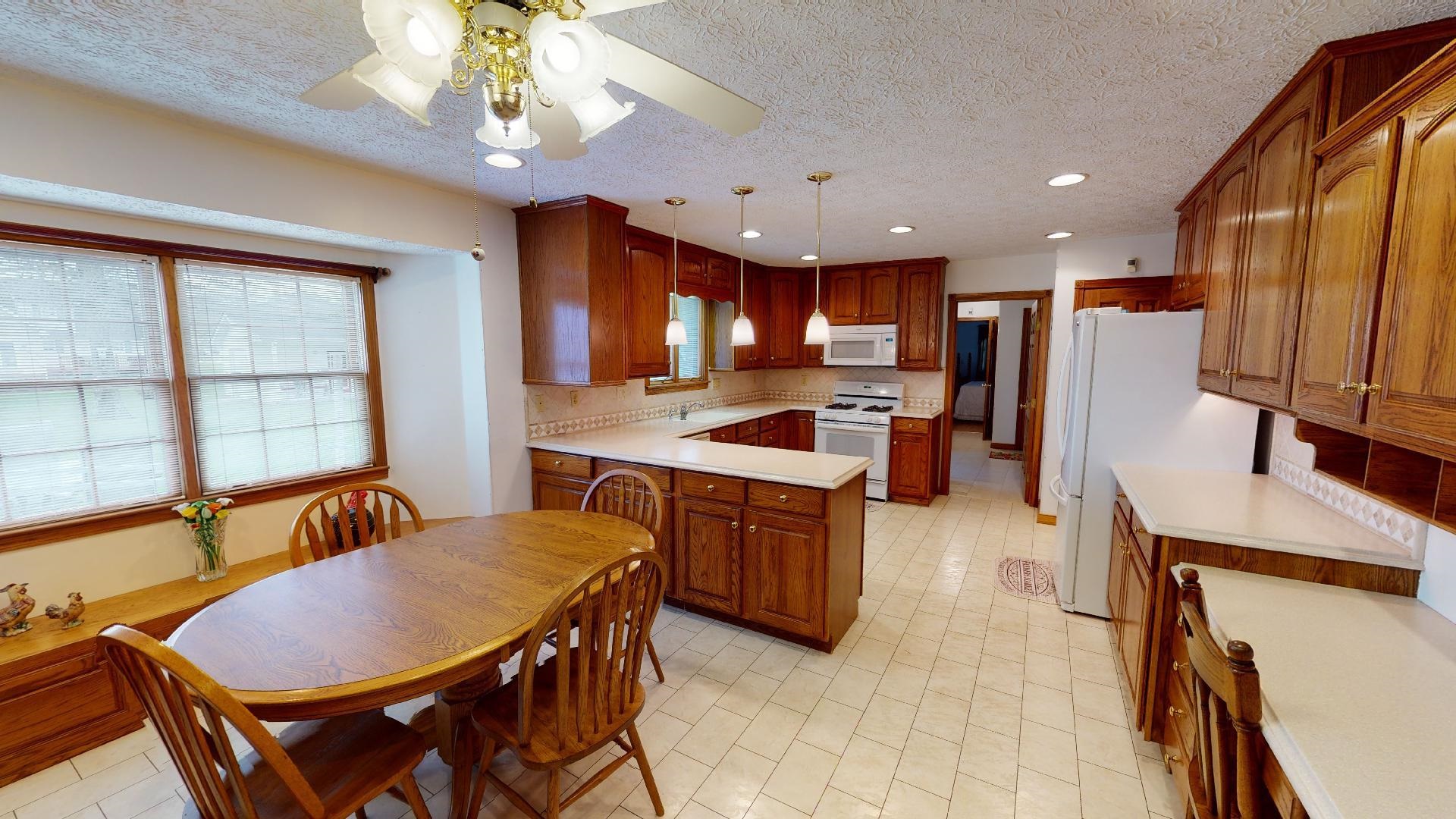 1128 E Midland Trail