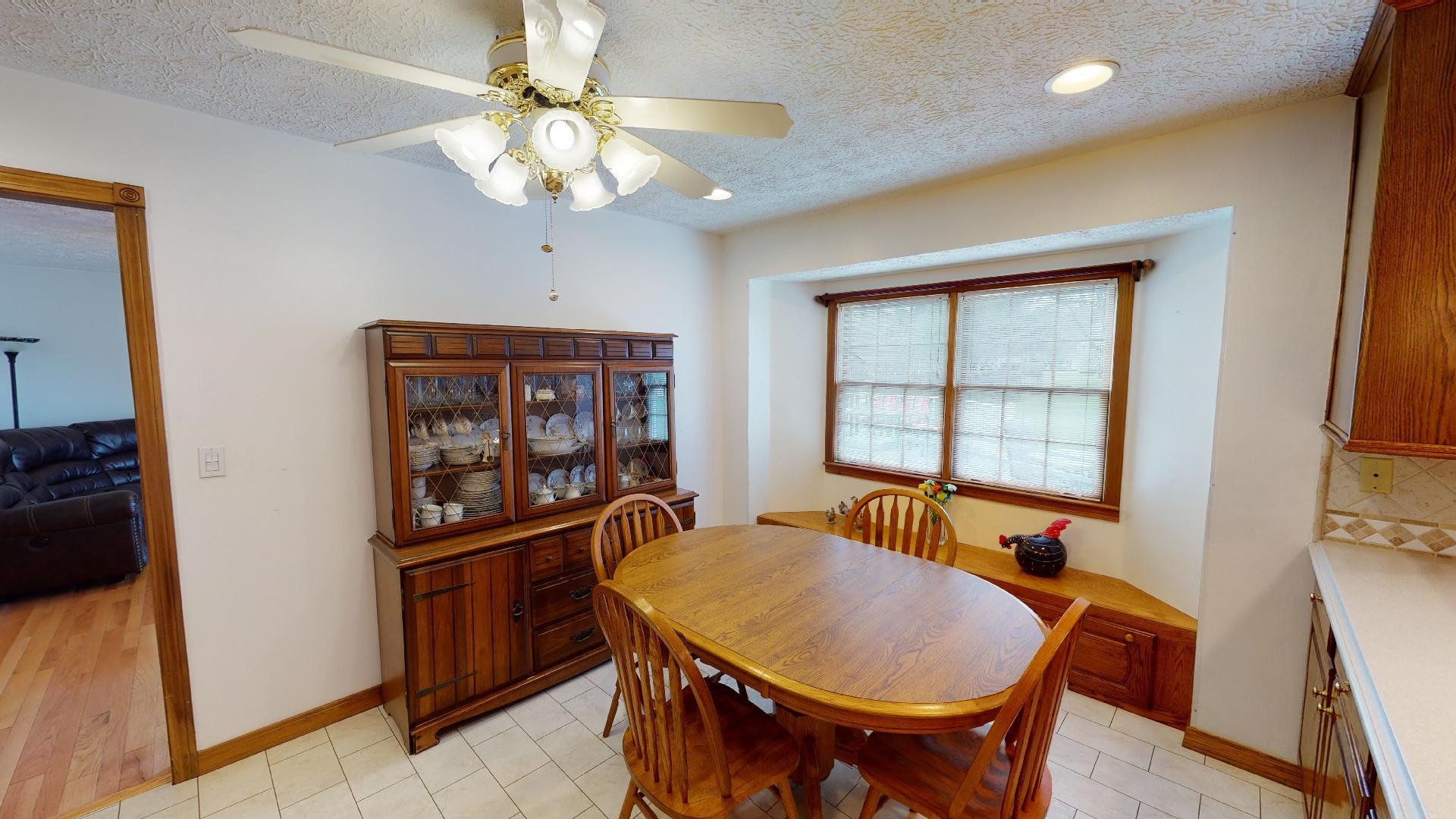 1128 E Midland Trail
