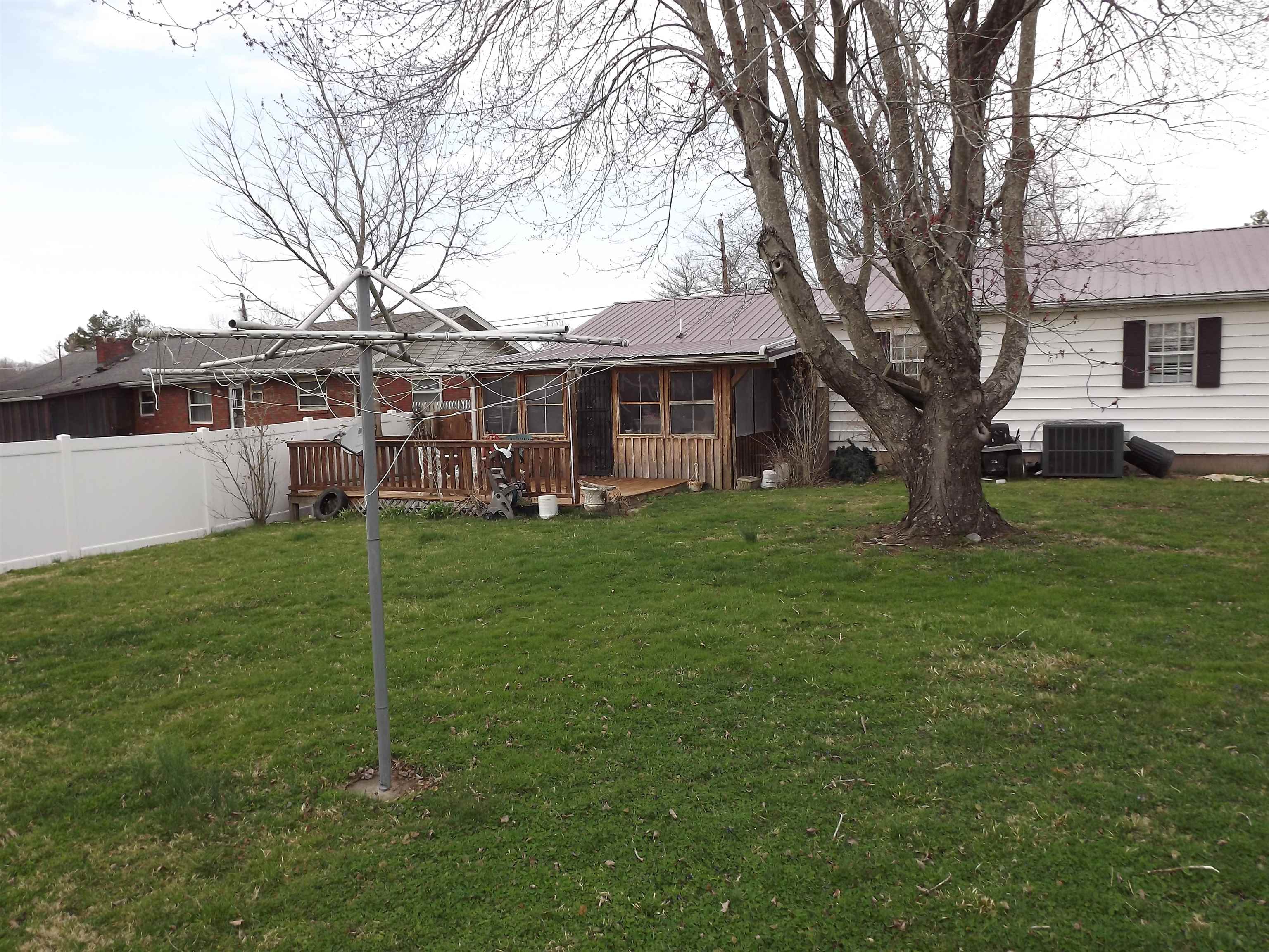 1117 Griffith Street