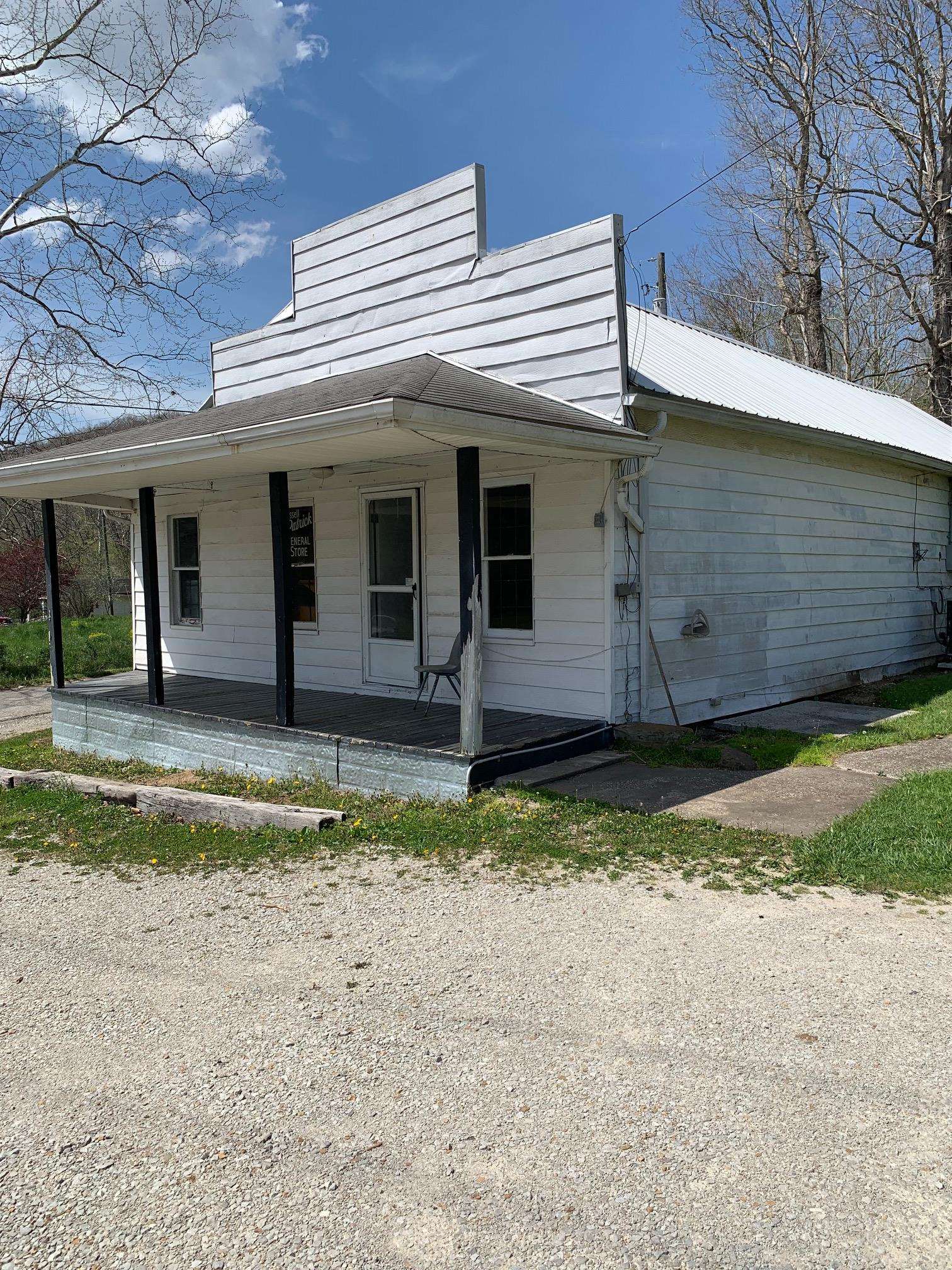 24 Reeves Branch Road