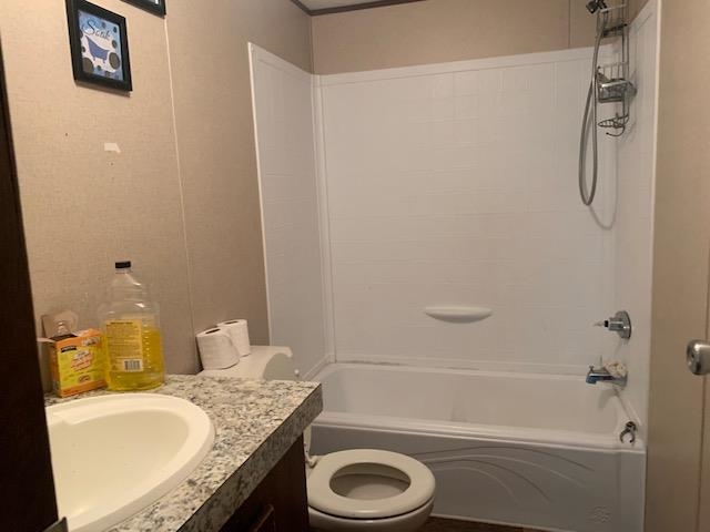 204 Lark Spur