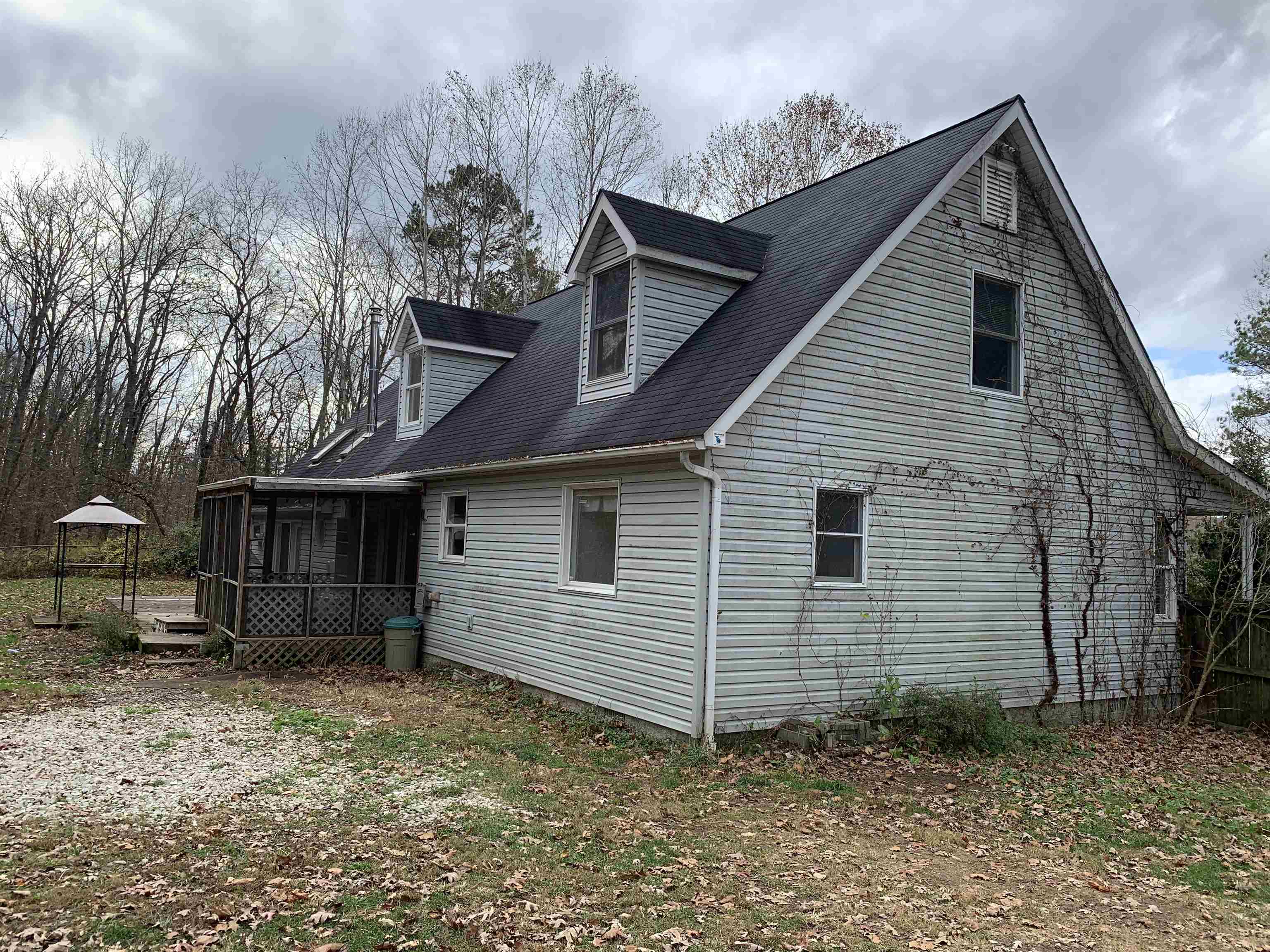 260 Bucksaw Junction