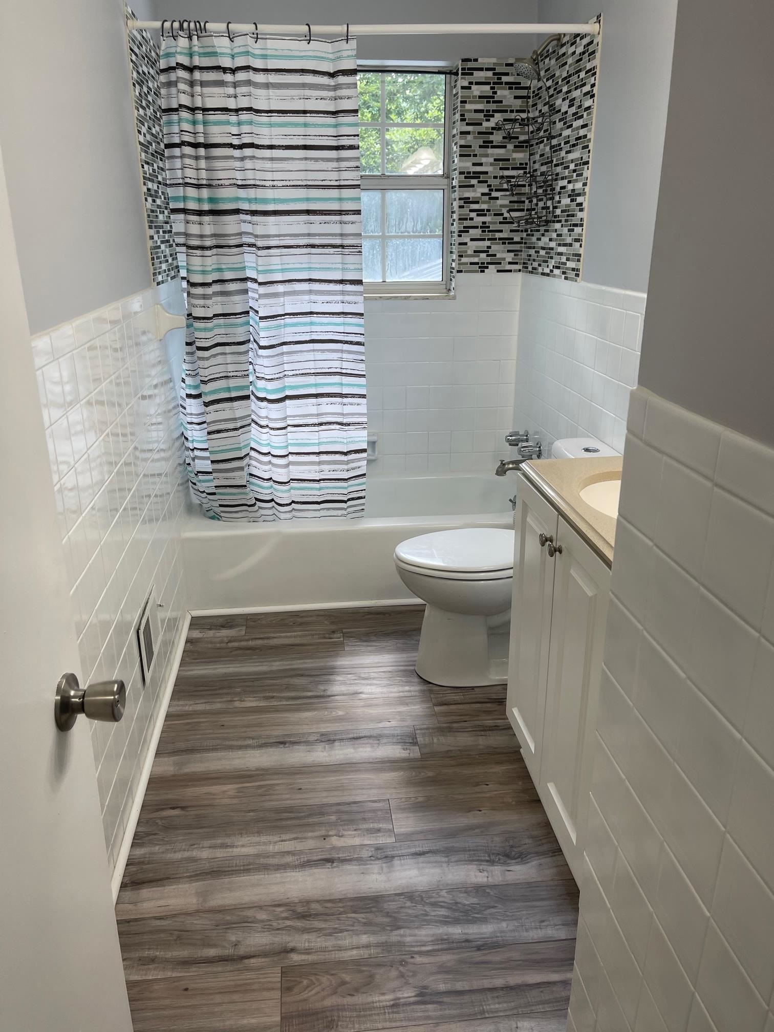 77 Honaker Drive