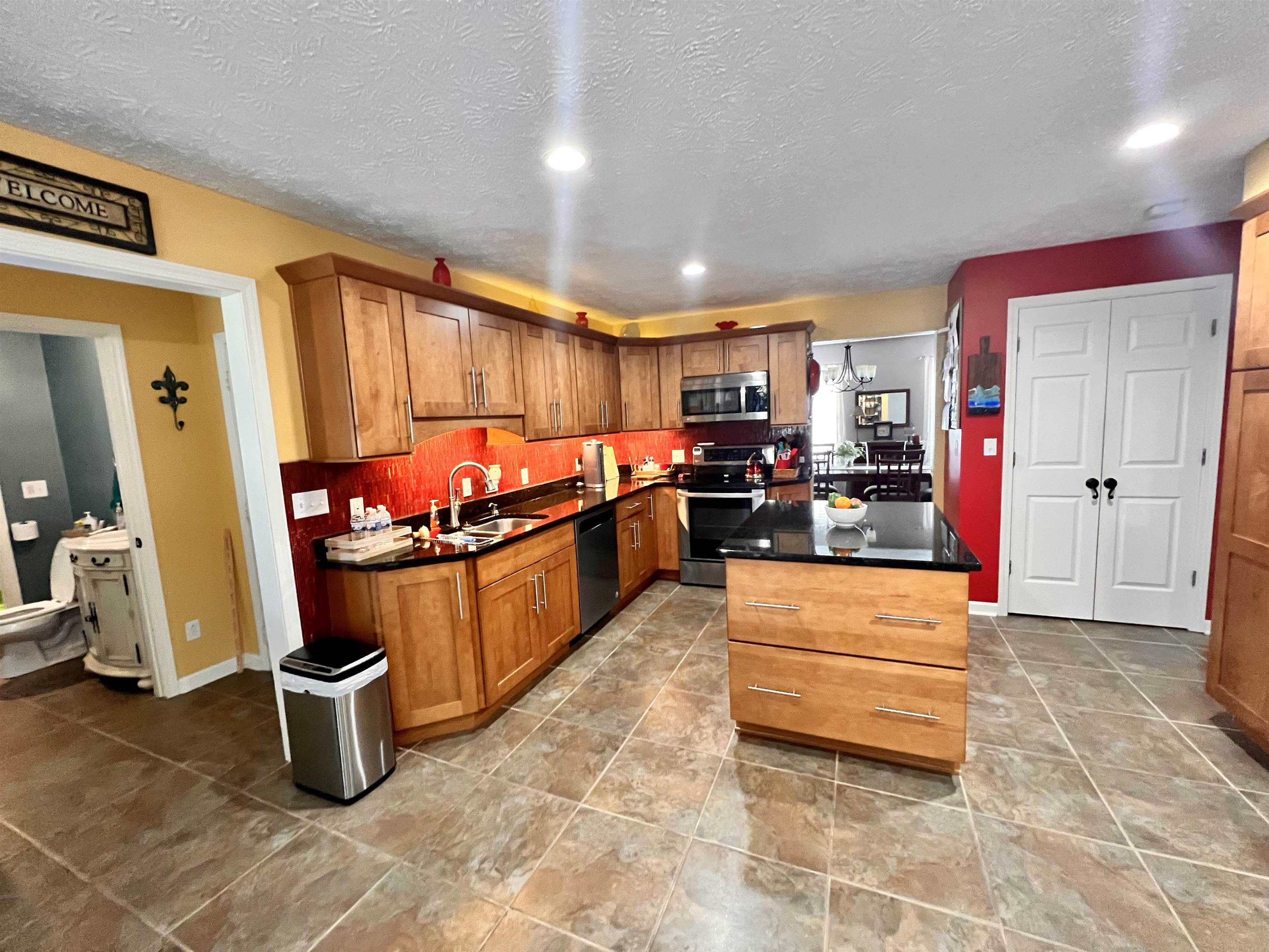 804 Cherrywood Lane