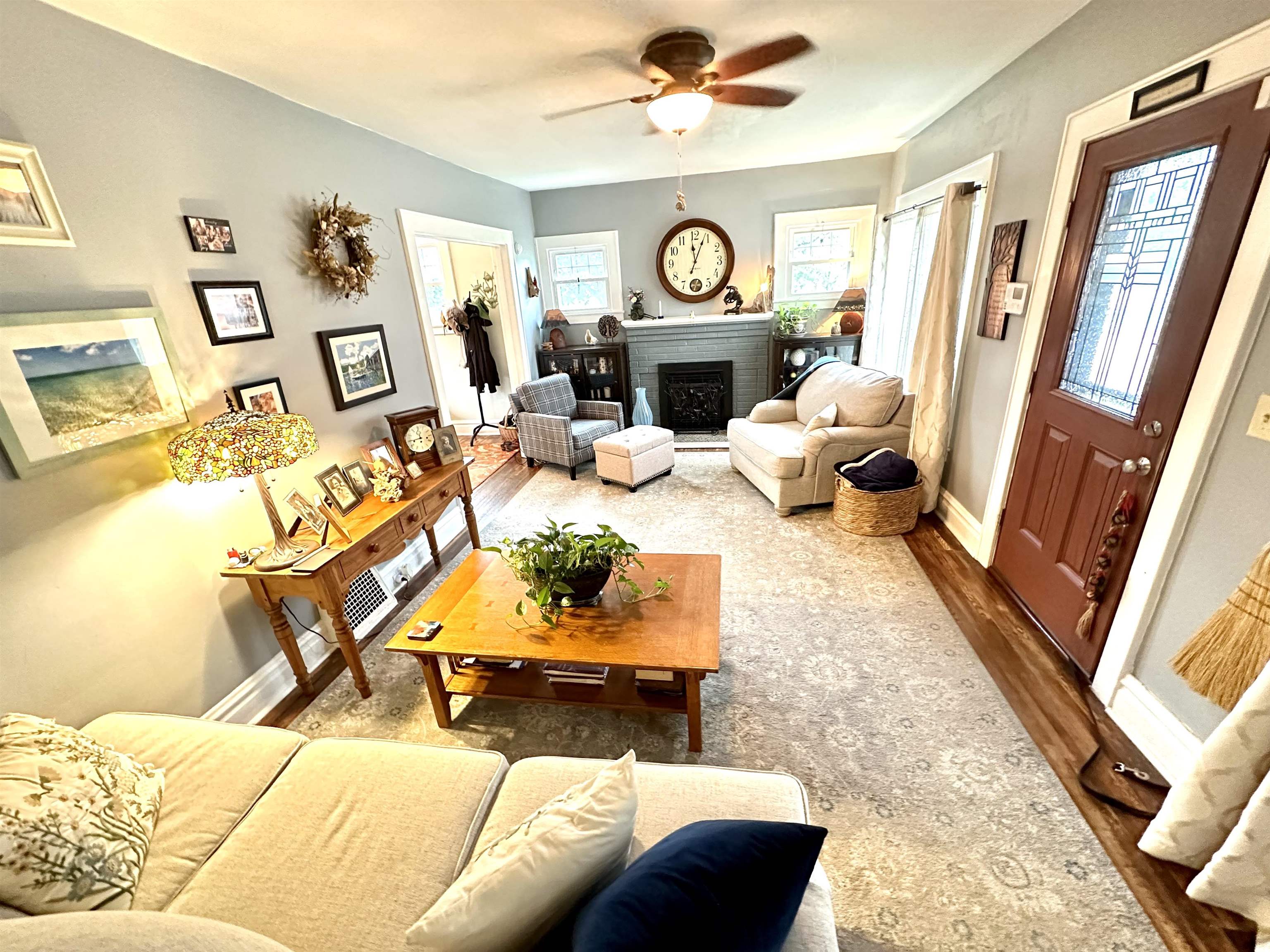 805 Alexander Place