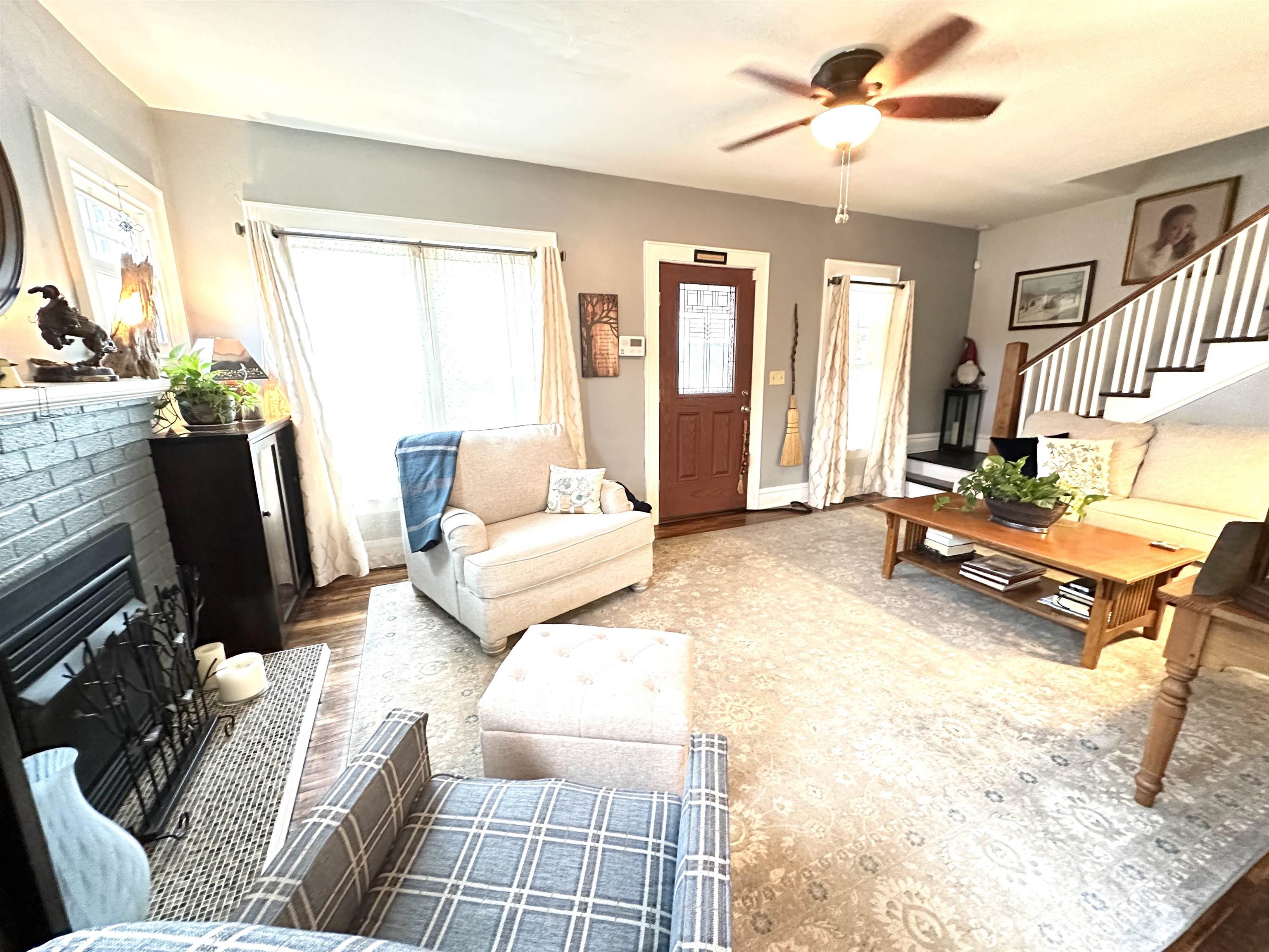 805 Alexander Place