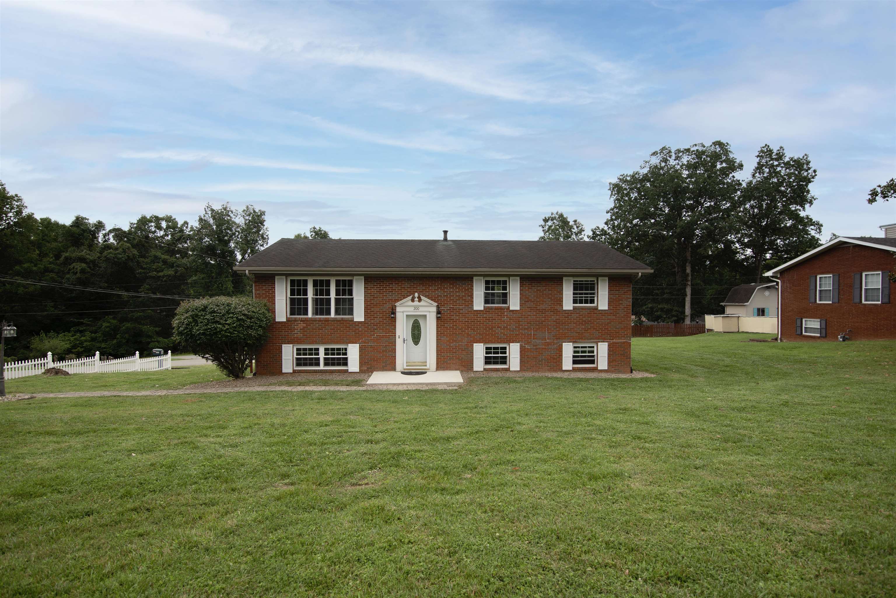 Residential for sale in Raceland, Kentucky, 55685