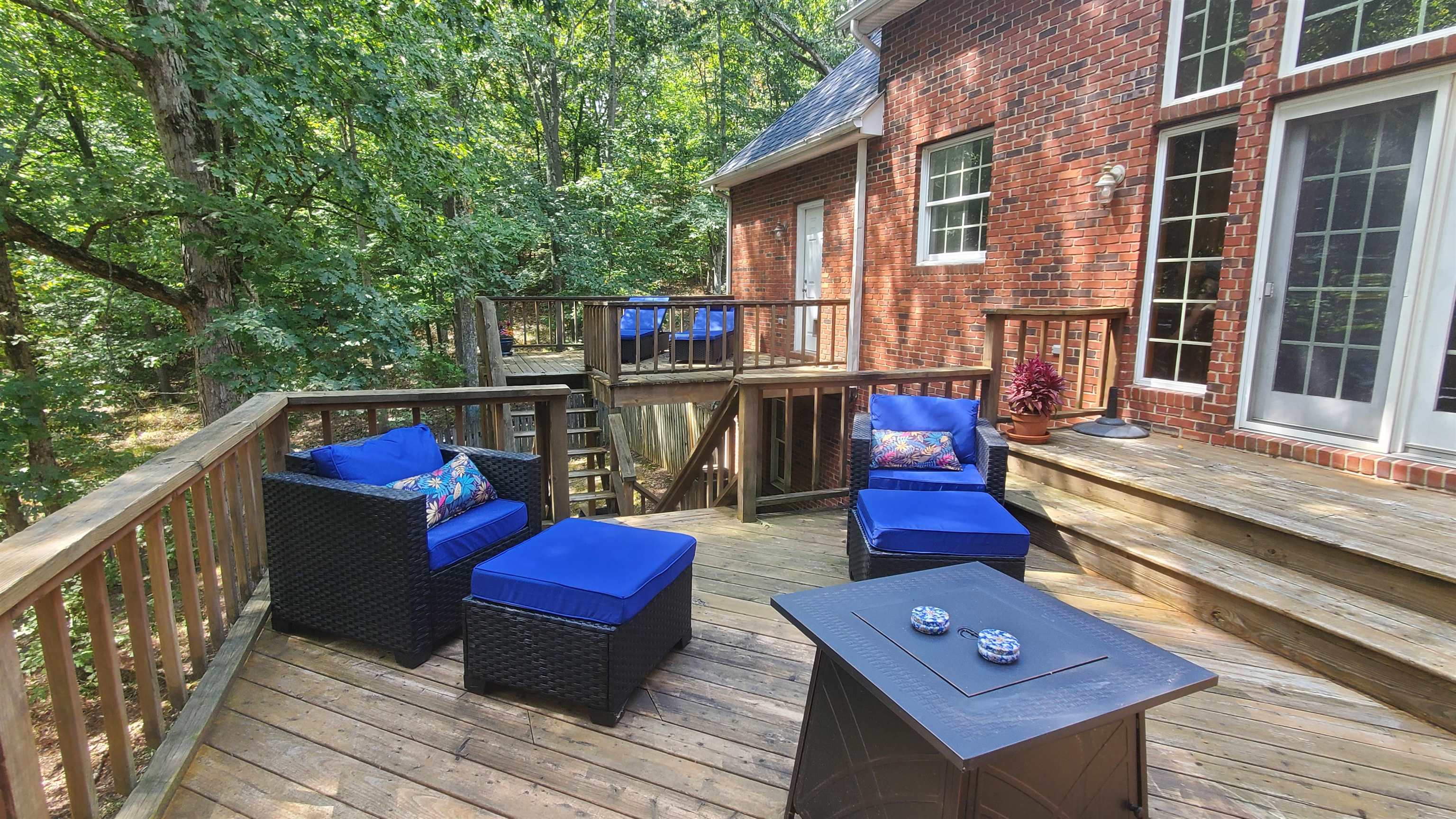 3010 Fawn Lane