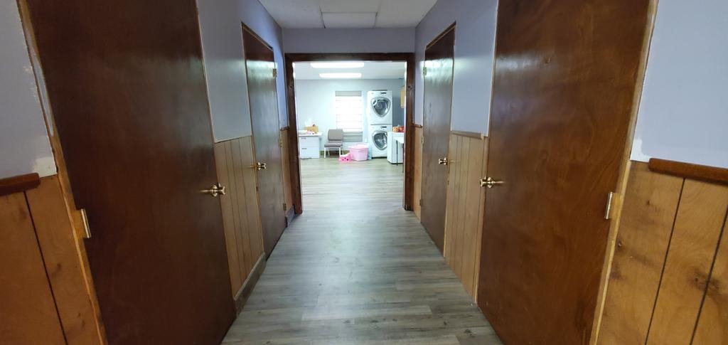 906 Midland Trail