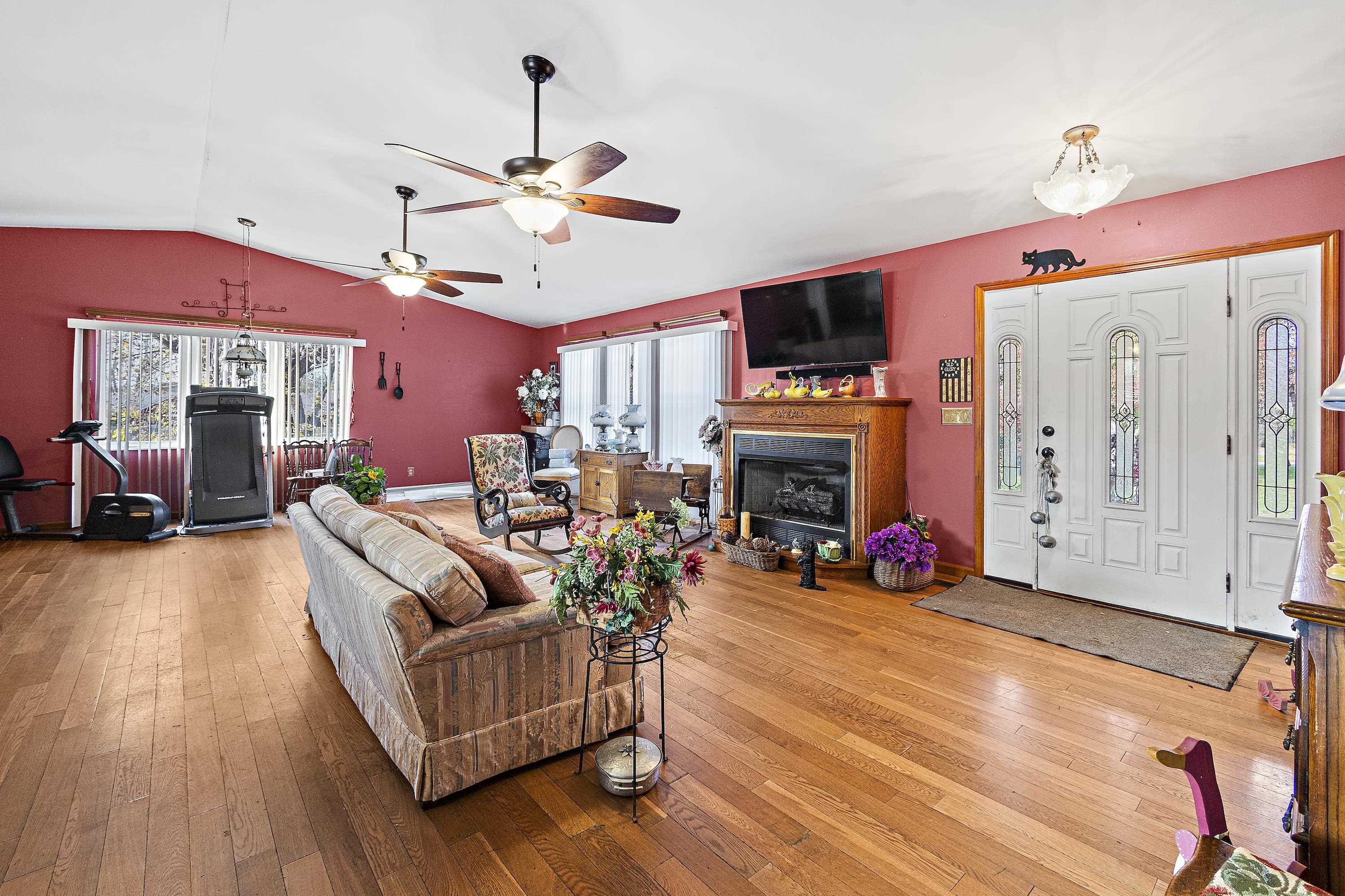 818 Bernita Drive