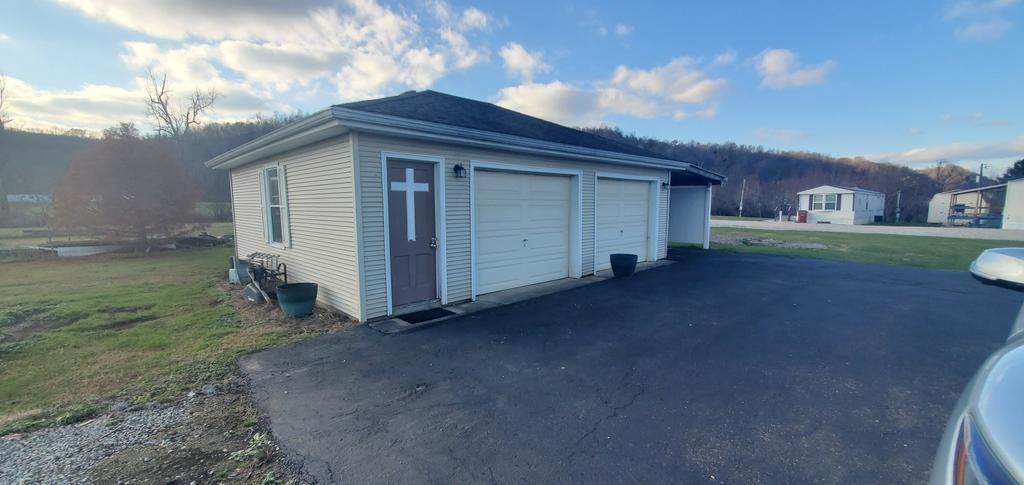 3095 Ohio River Road