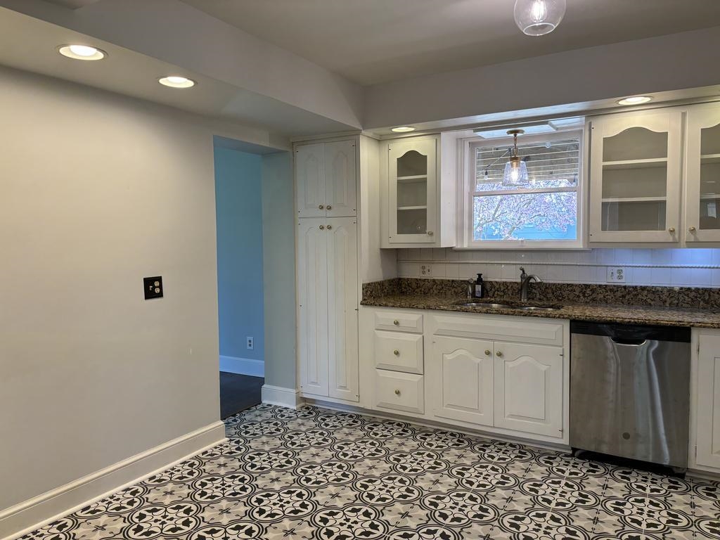 2600 Central Parkway
