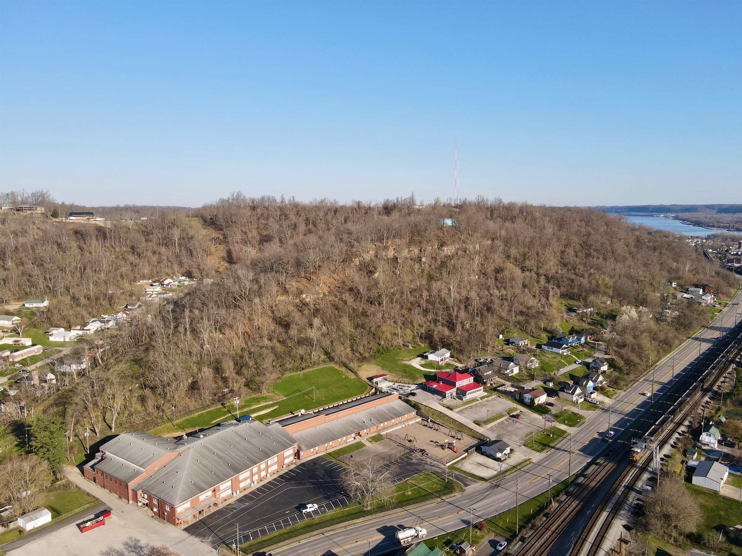 Forest Ave & Woodland Court