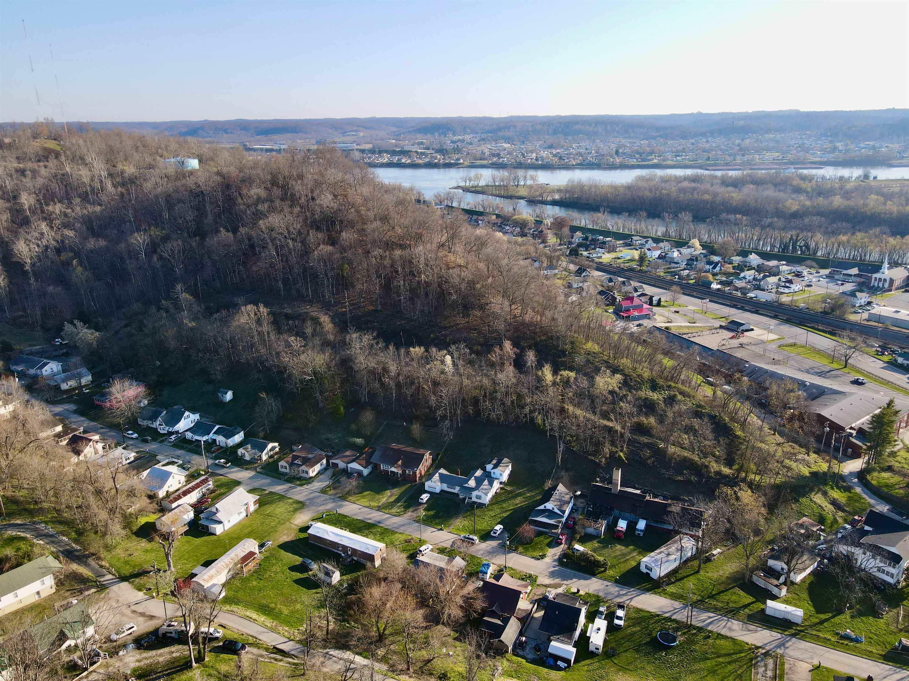Forest Ave & Woodland Court