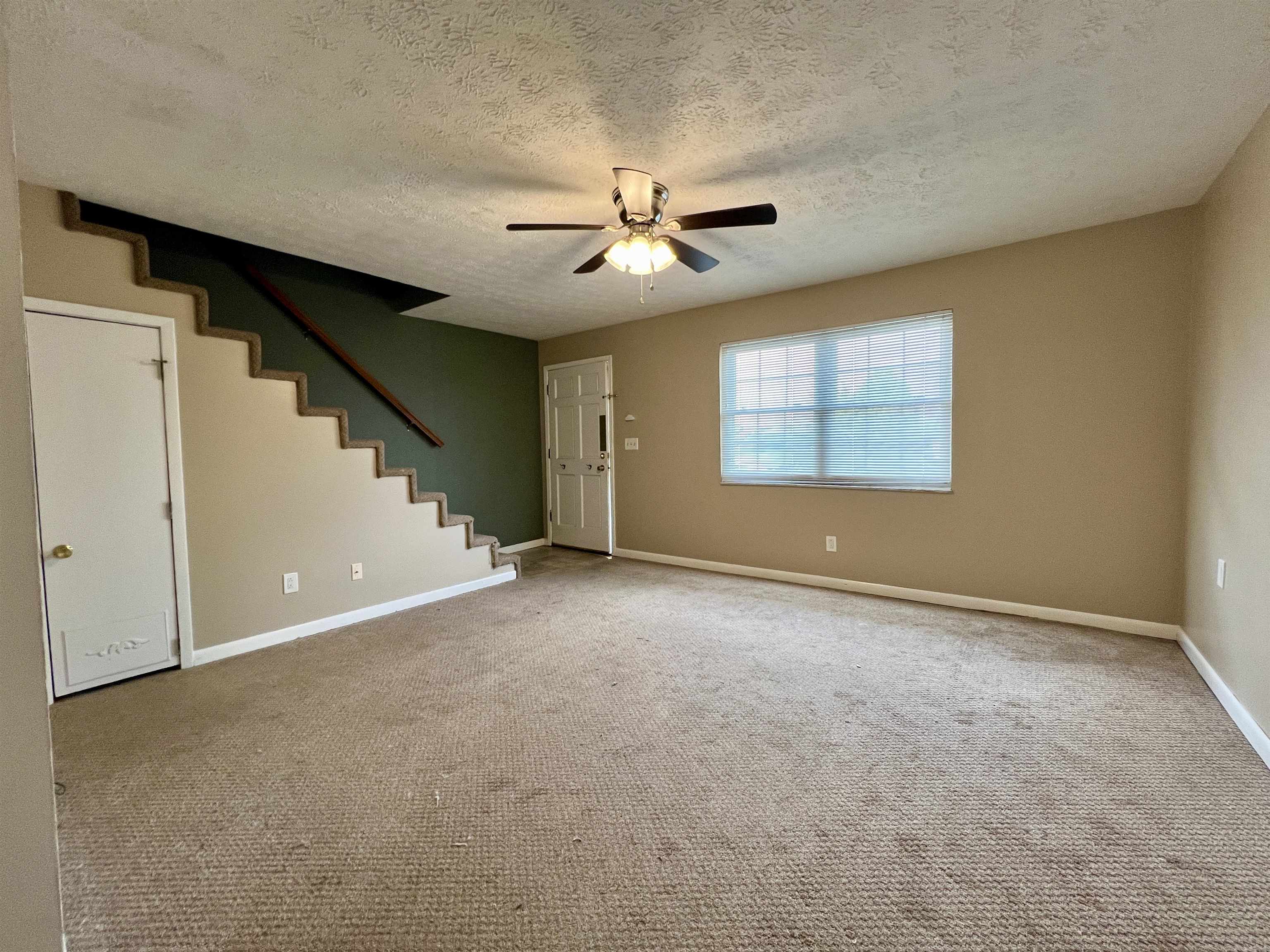 131 Armada Unit #5 Boulevard