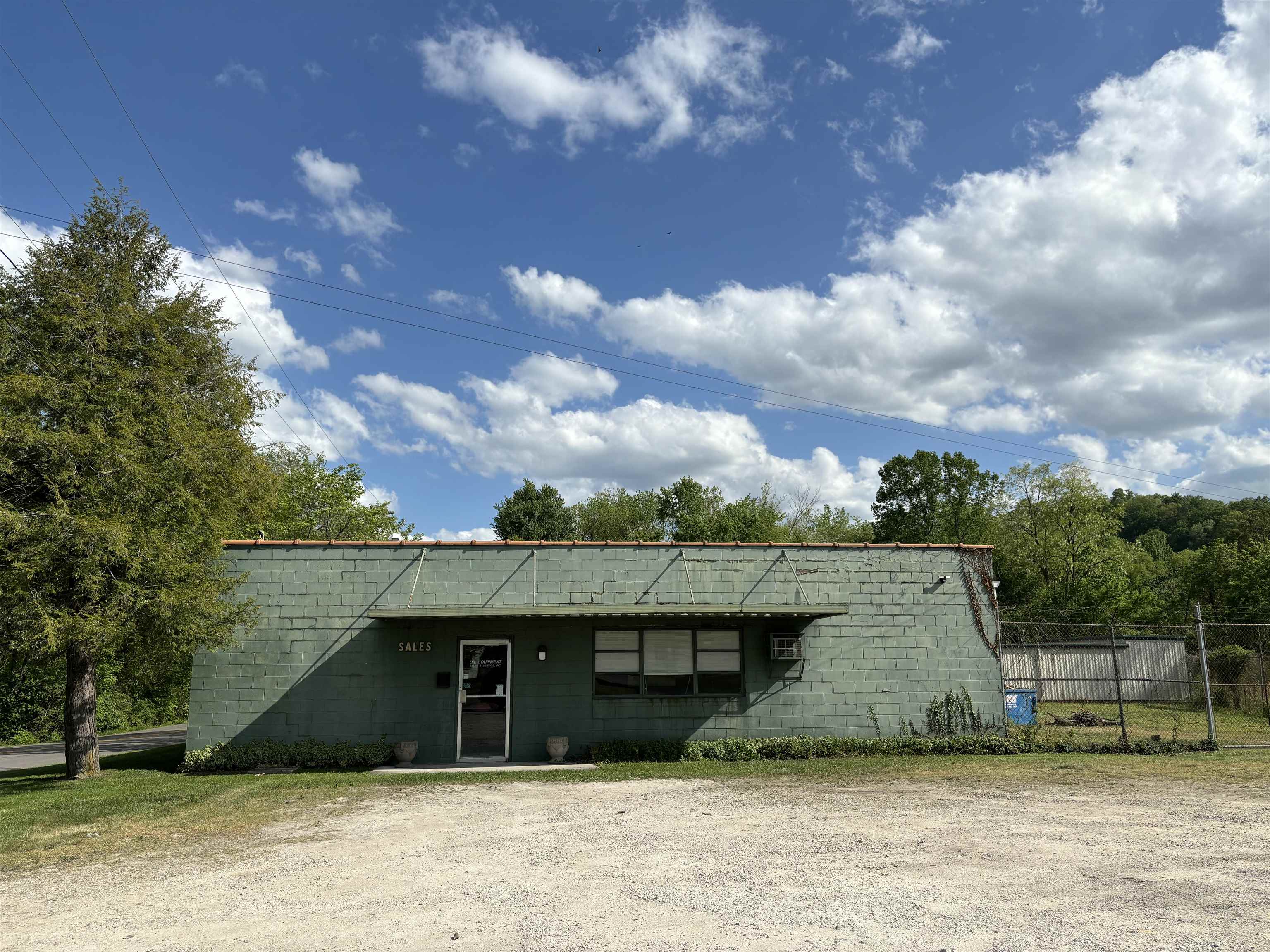 301 Elmwood Drive