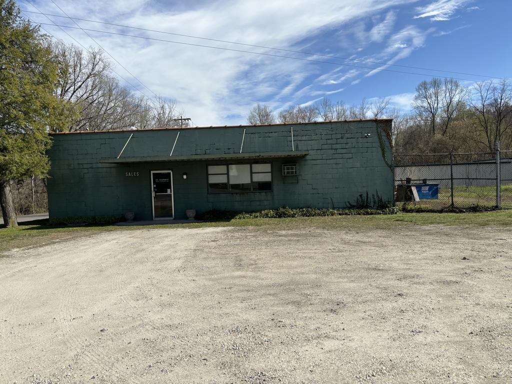301 Elmwood Drive