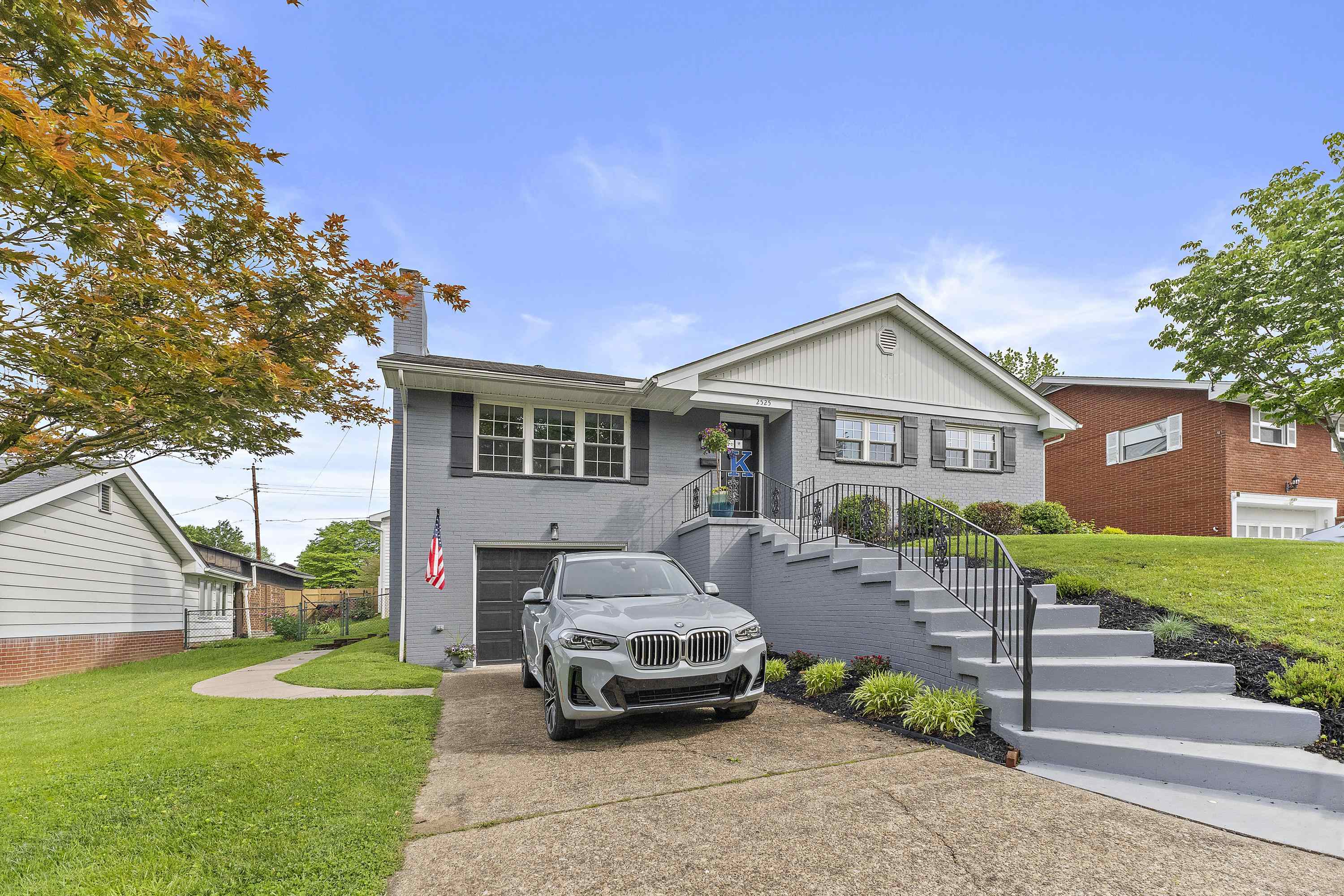2525 Bradley Drive