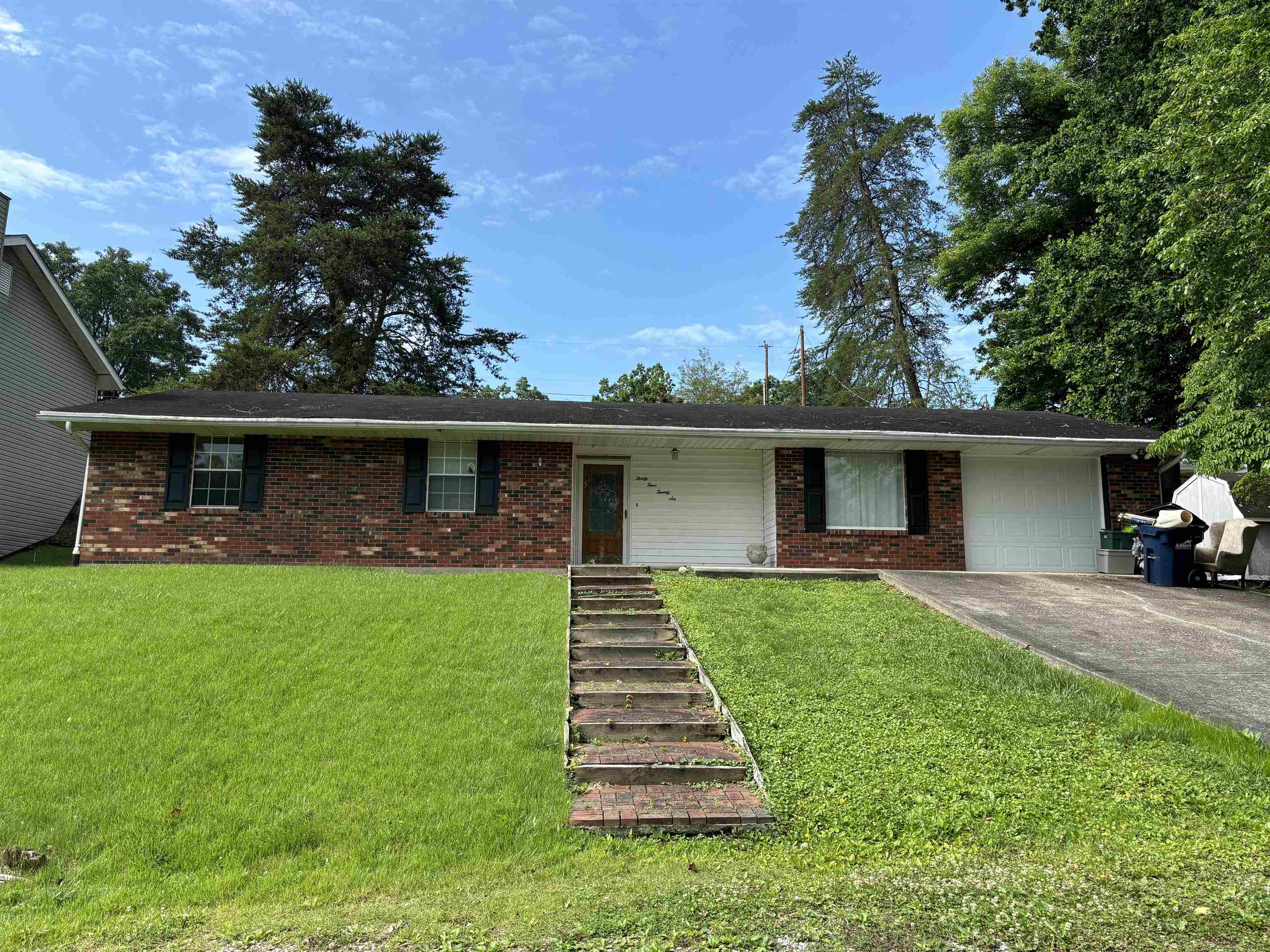 3426 Robin Lynn Drive