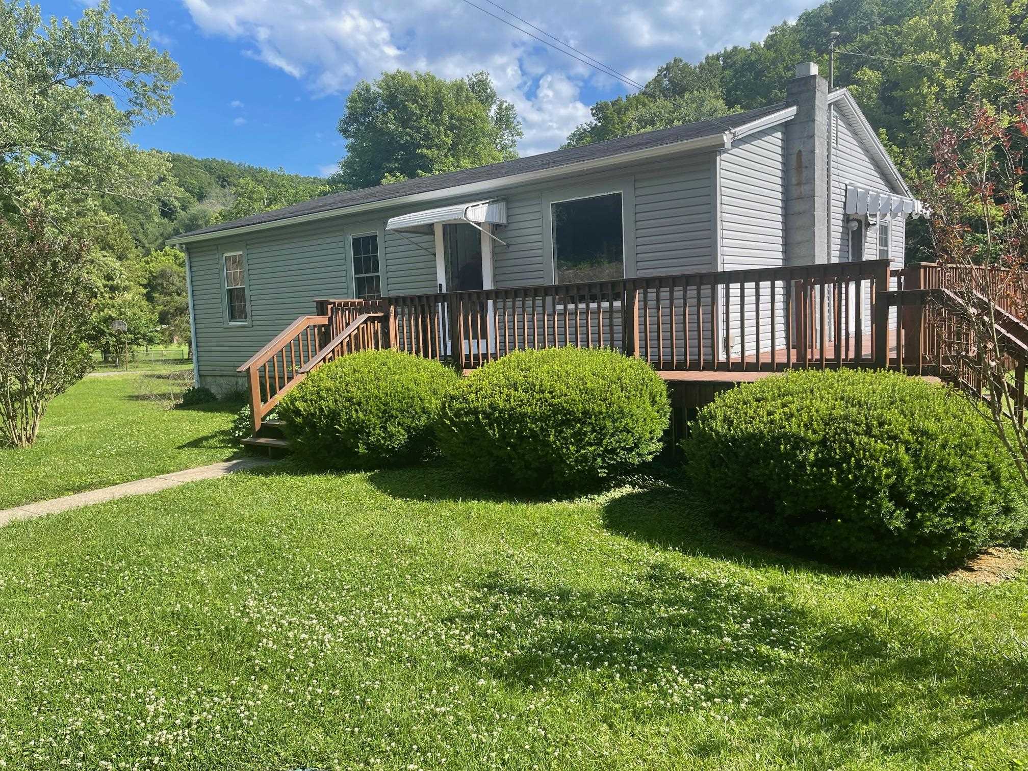 2724 Shopes Creek