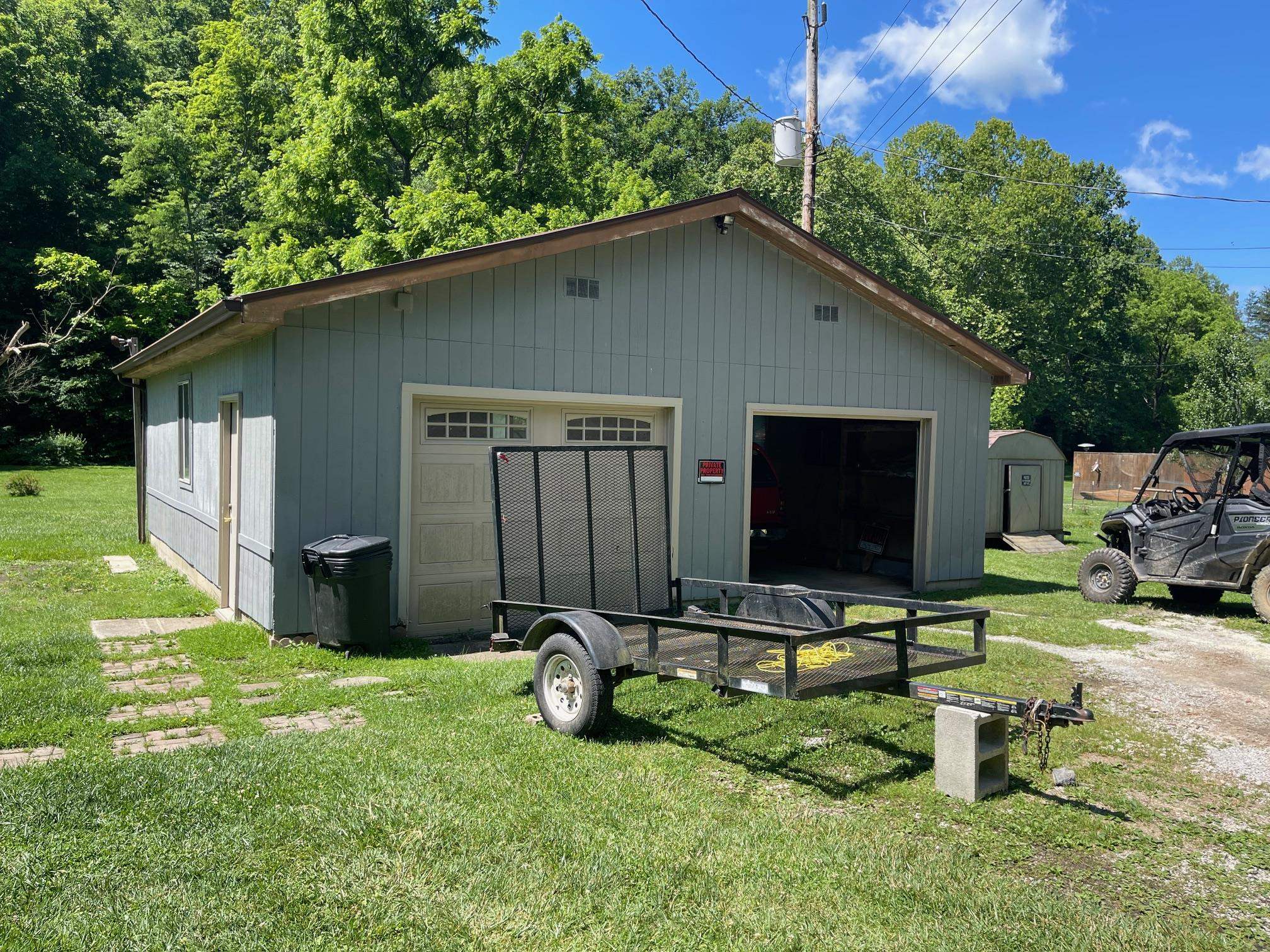 2724 Shopes Creek