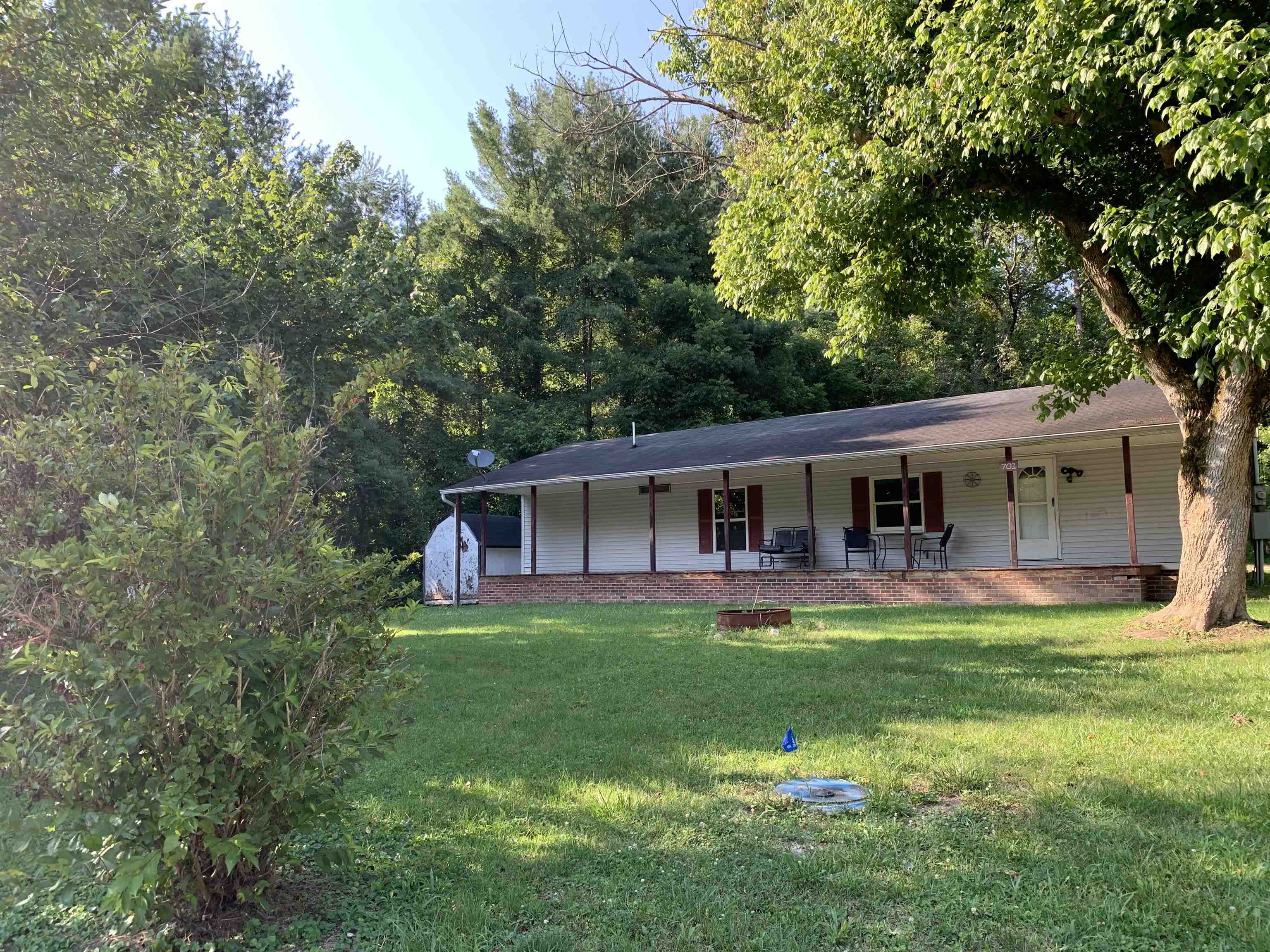 701 Old State Highway 773