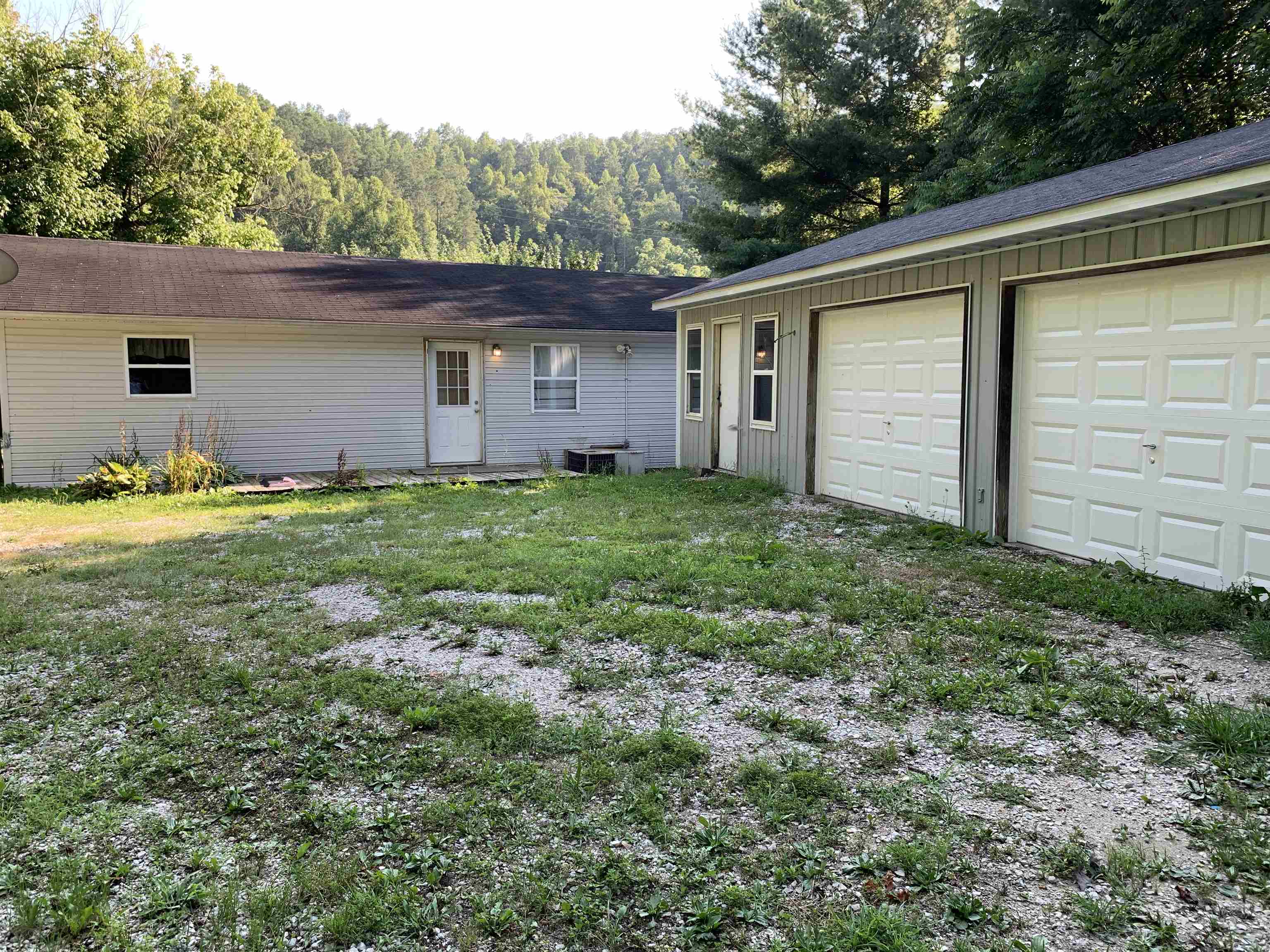 701 Old State Highway 773