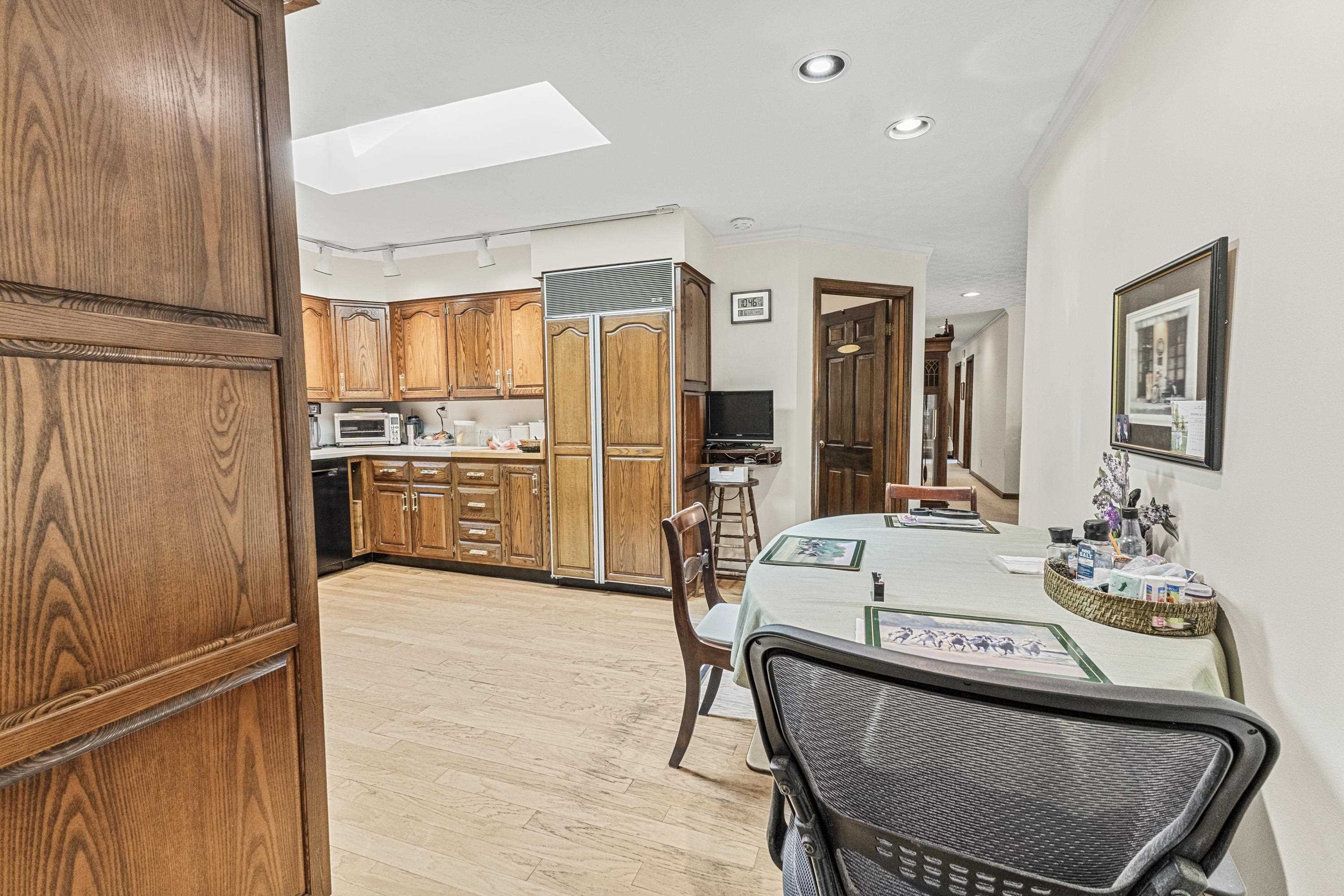 803 W Forestdale Court