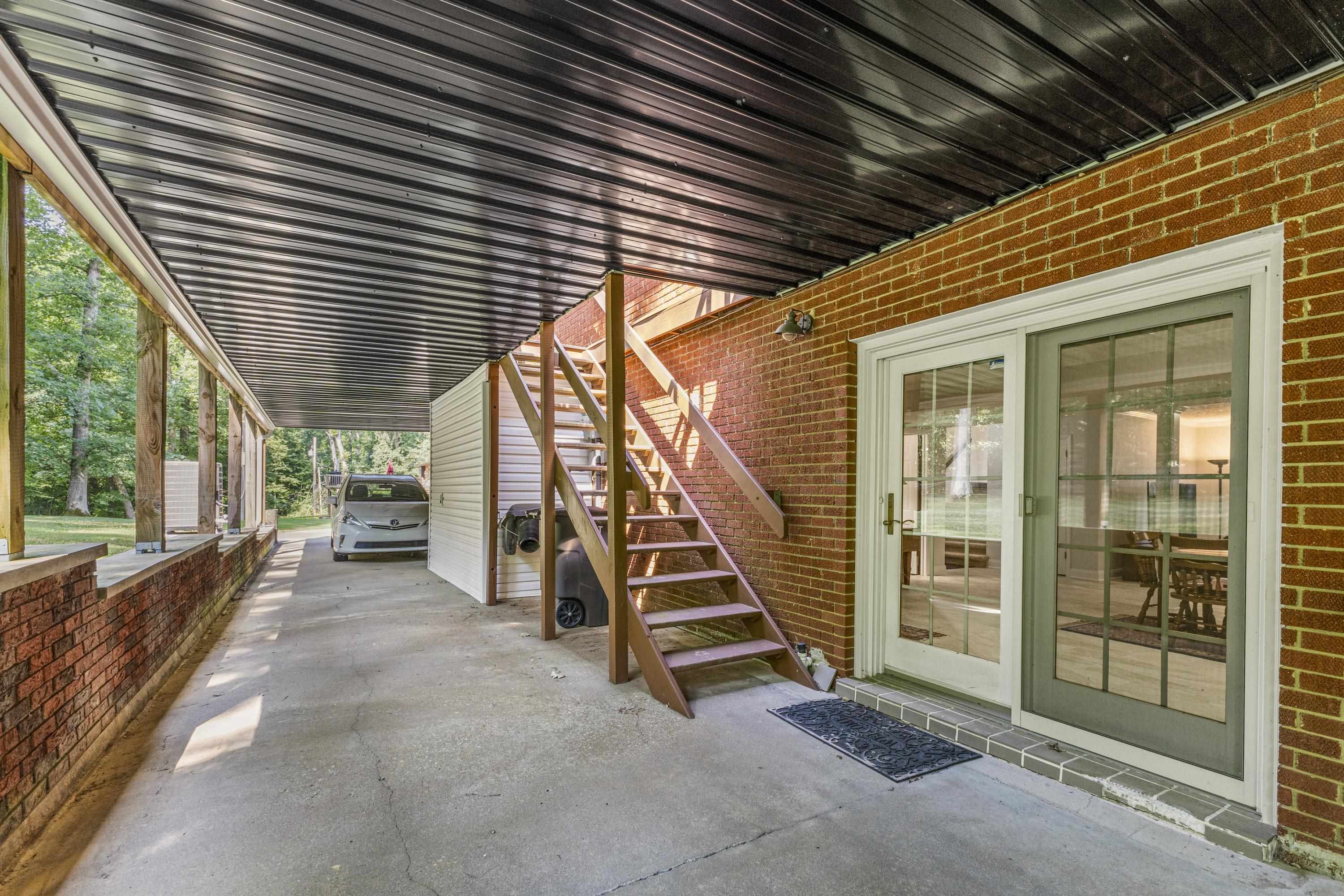 803 W Forestdale Court