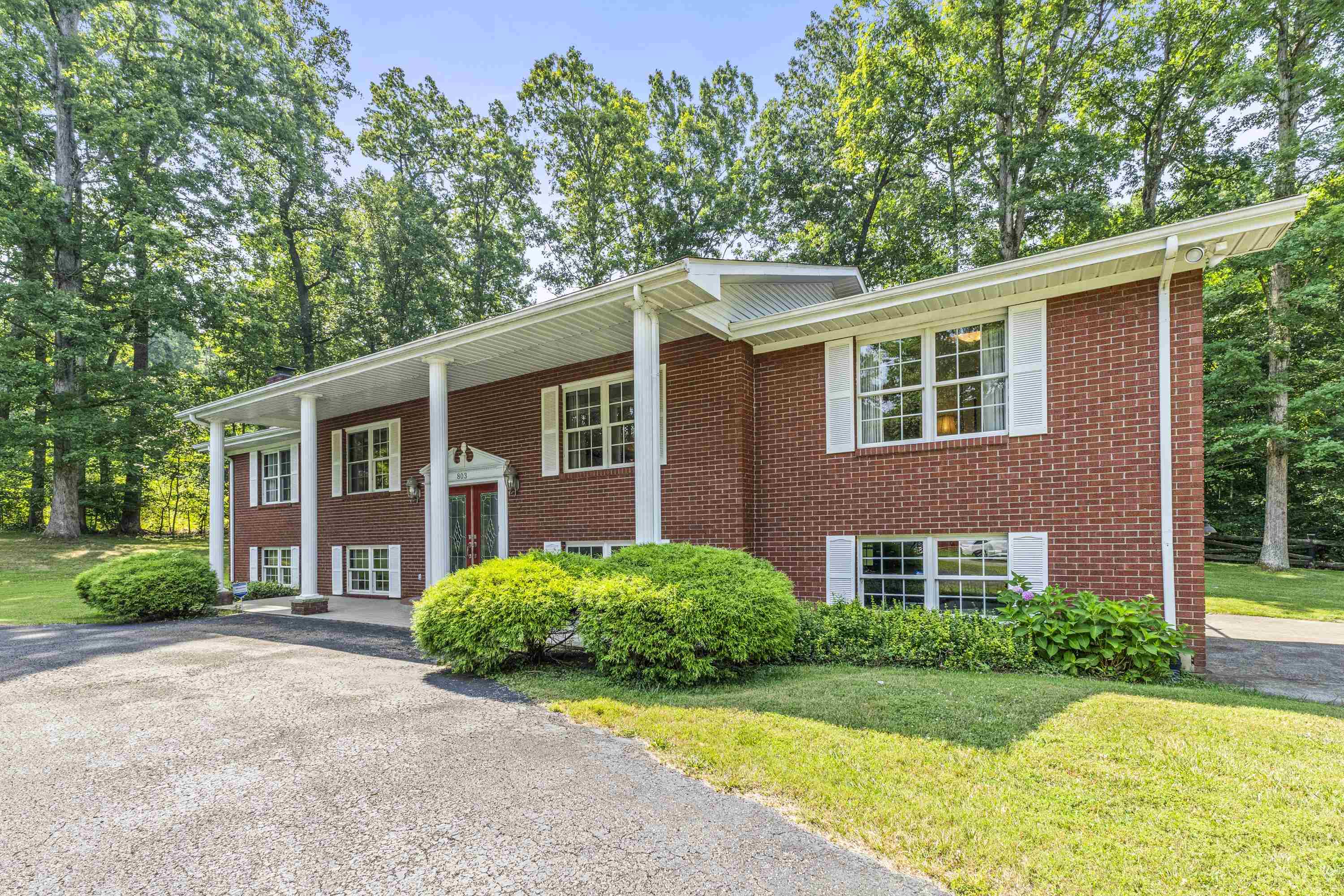 803 W Forestdale Court