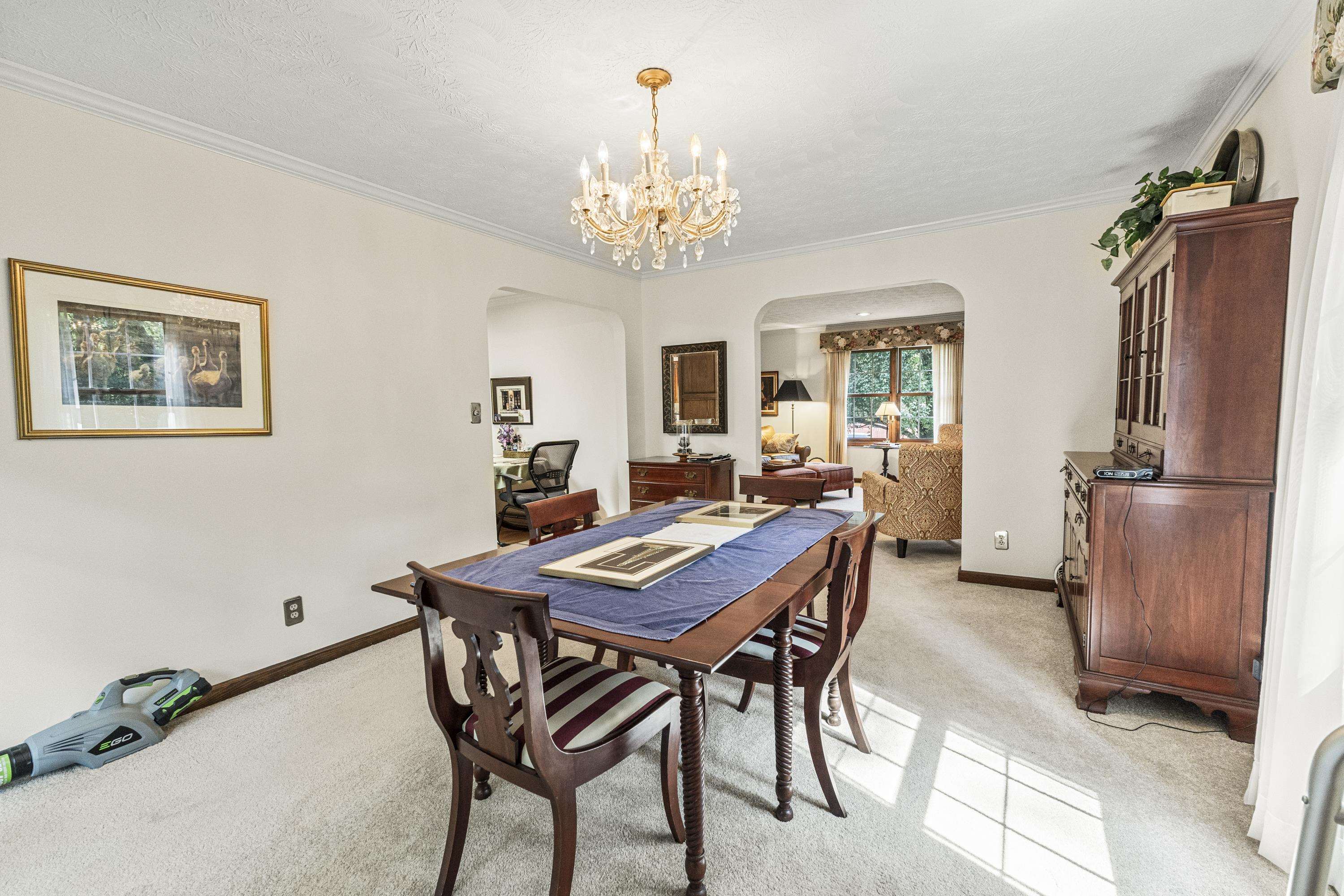 803 W Forestdale Court