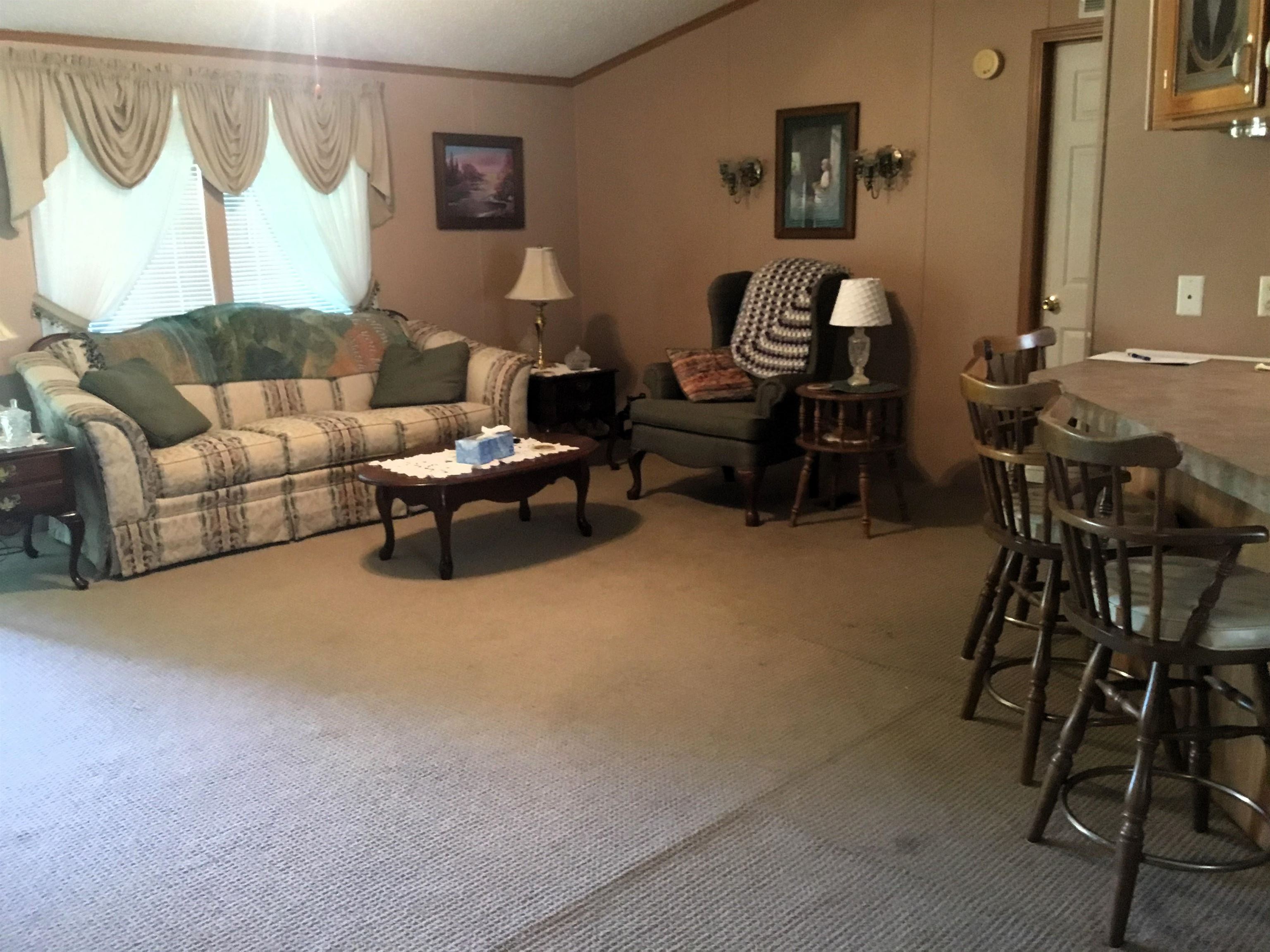 87 Plum Grove