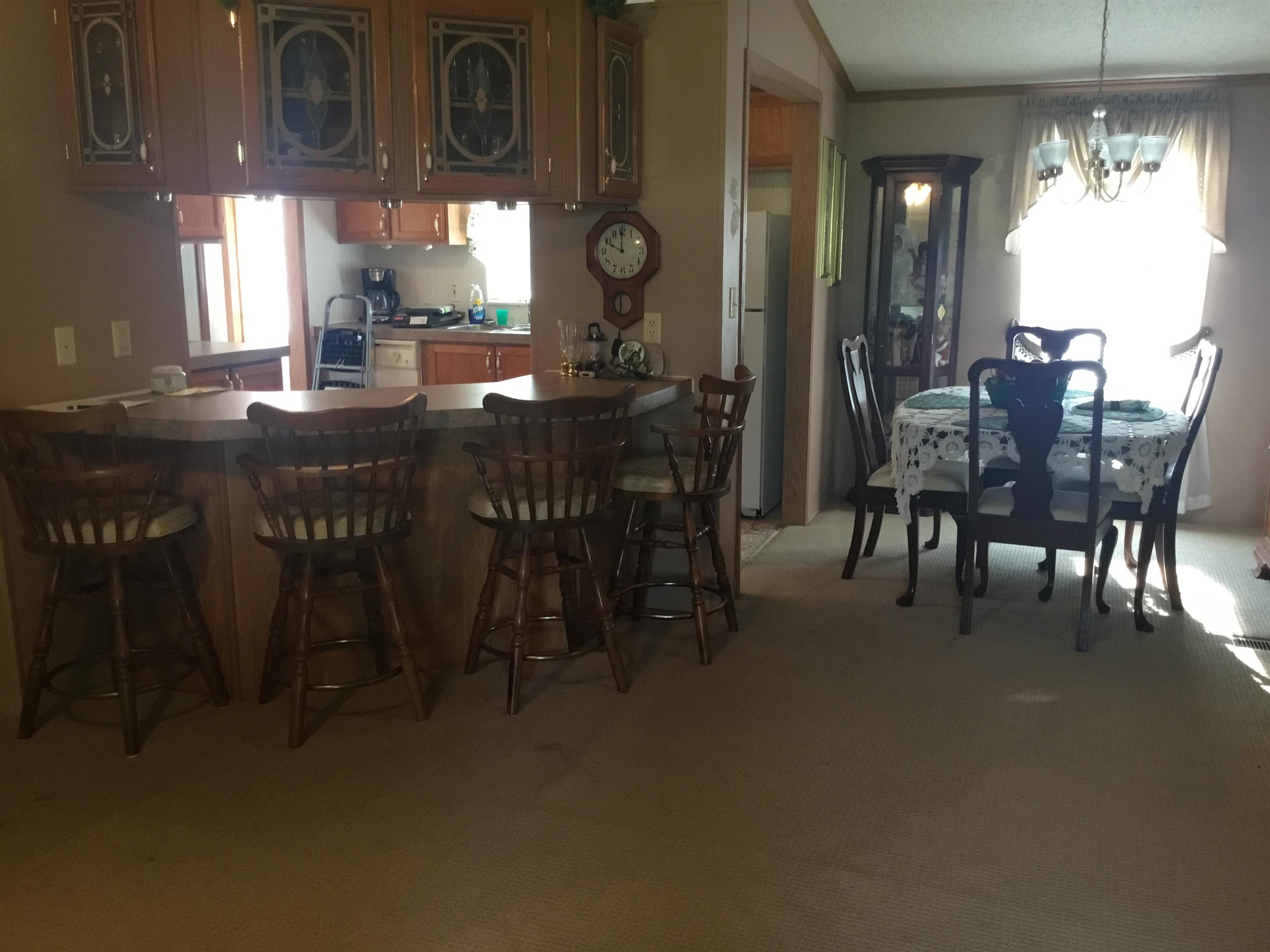 87 Plum Grove