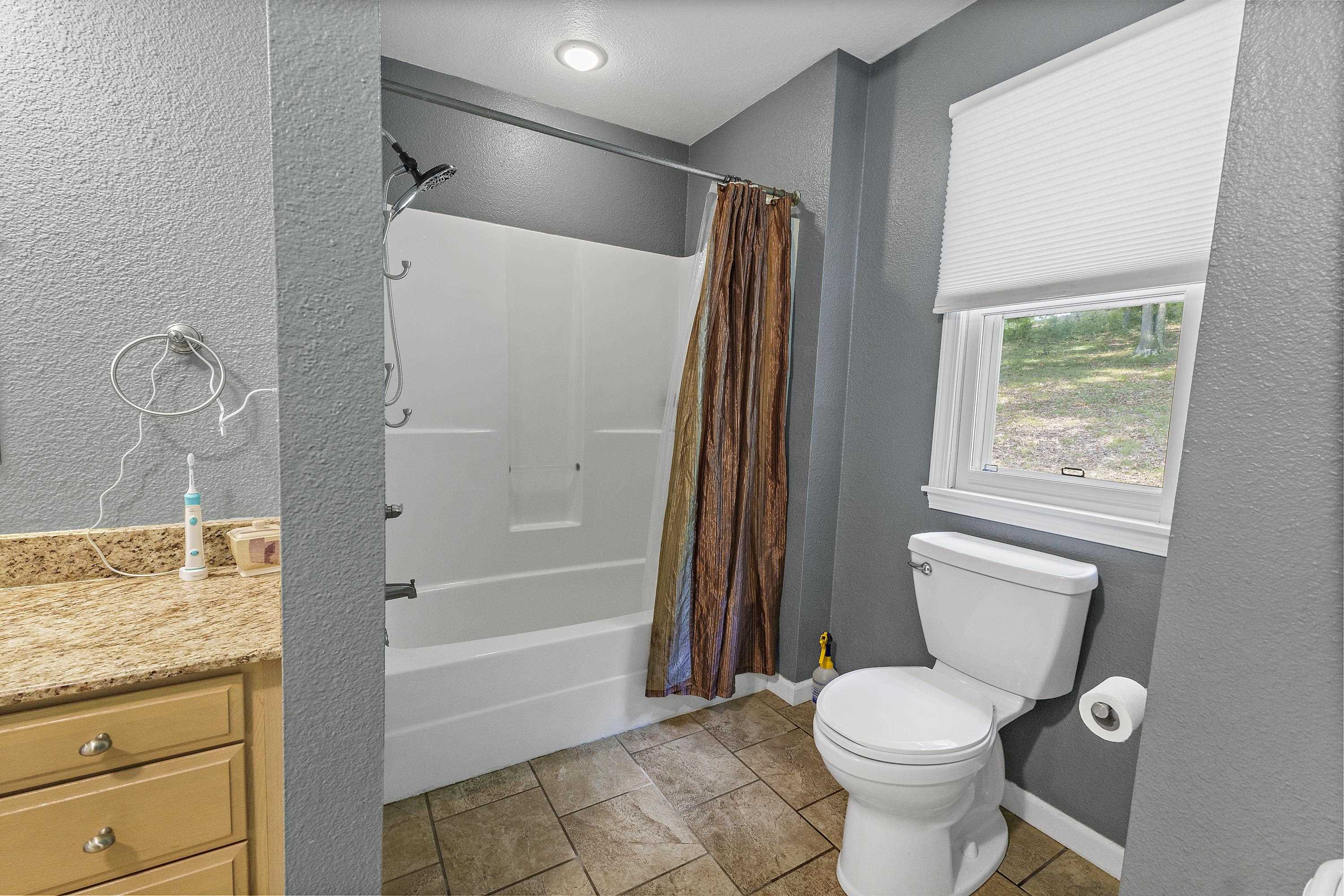 2542 Foxhunters Road