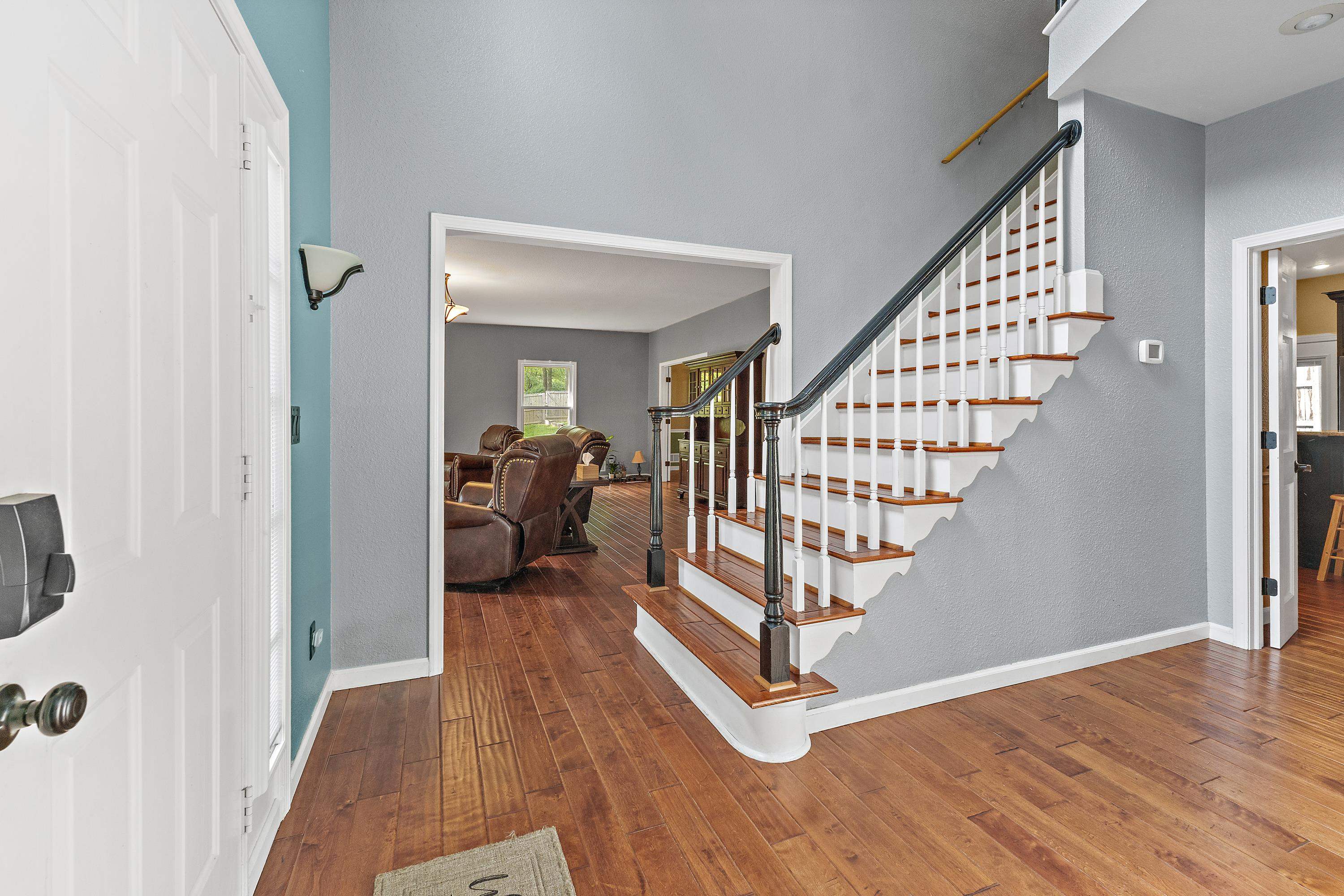 2542 Foxhunters Road