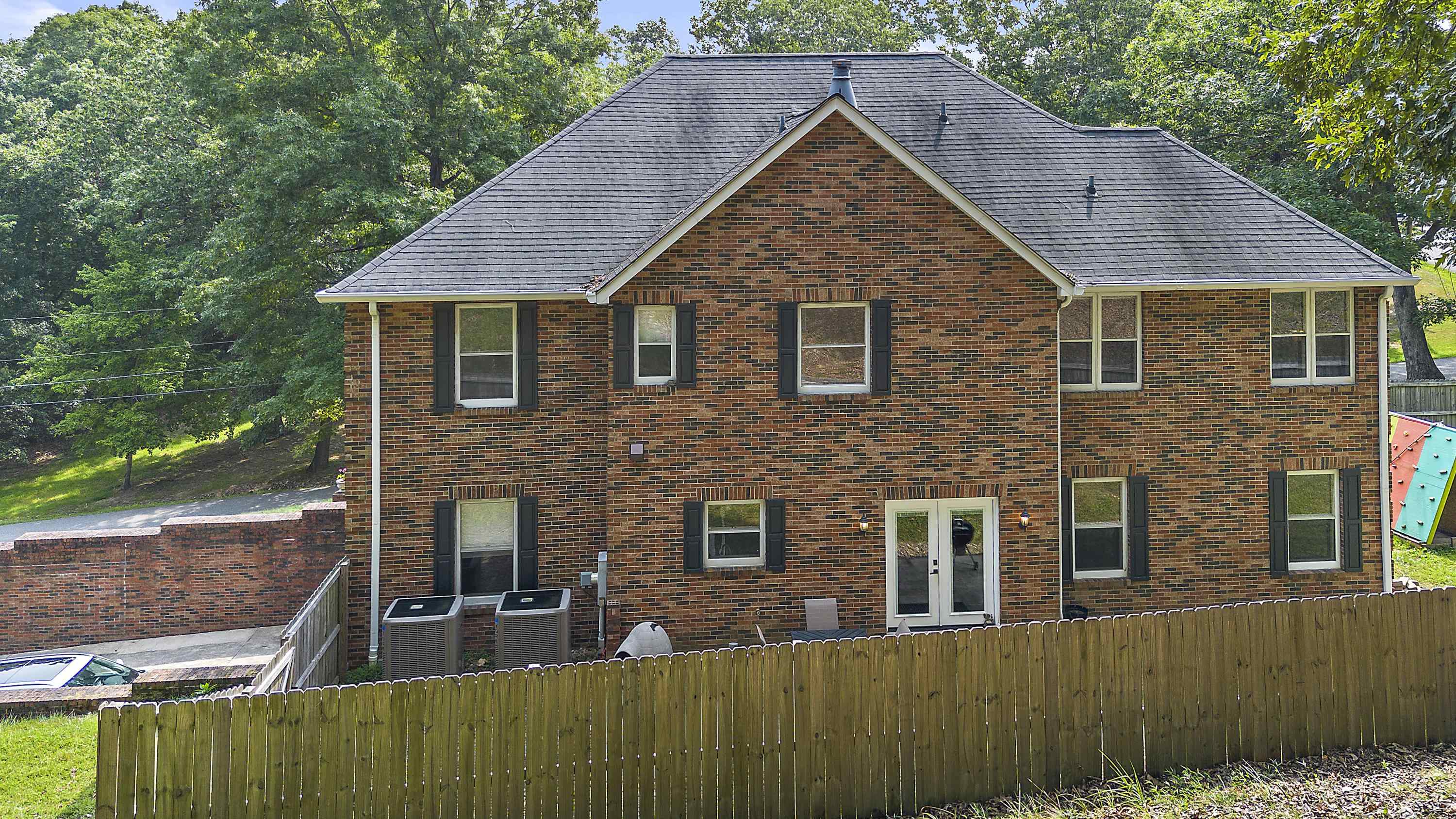 2542 Foxhunters Road