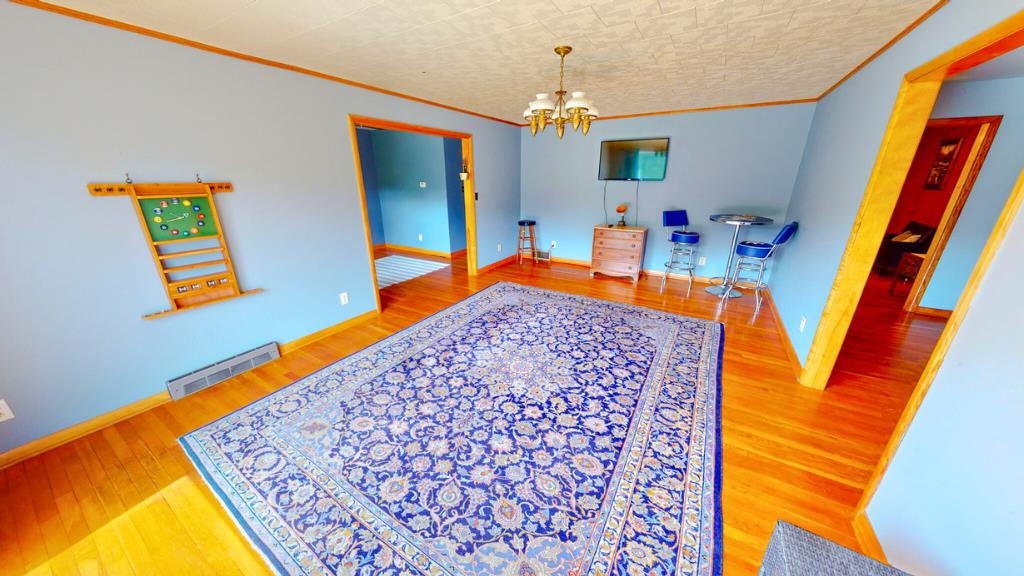 621 Kenwood Drive