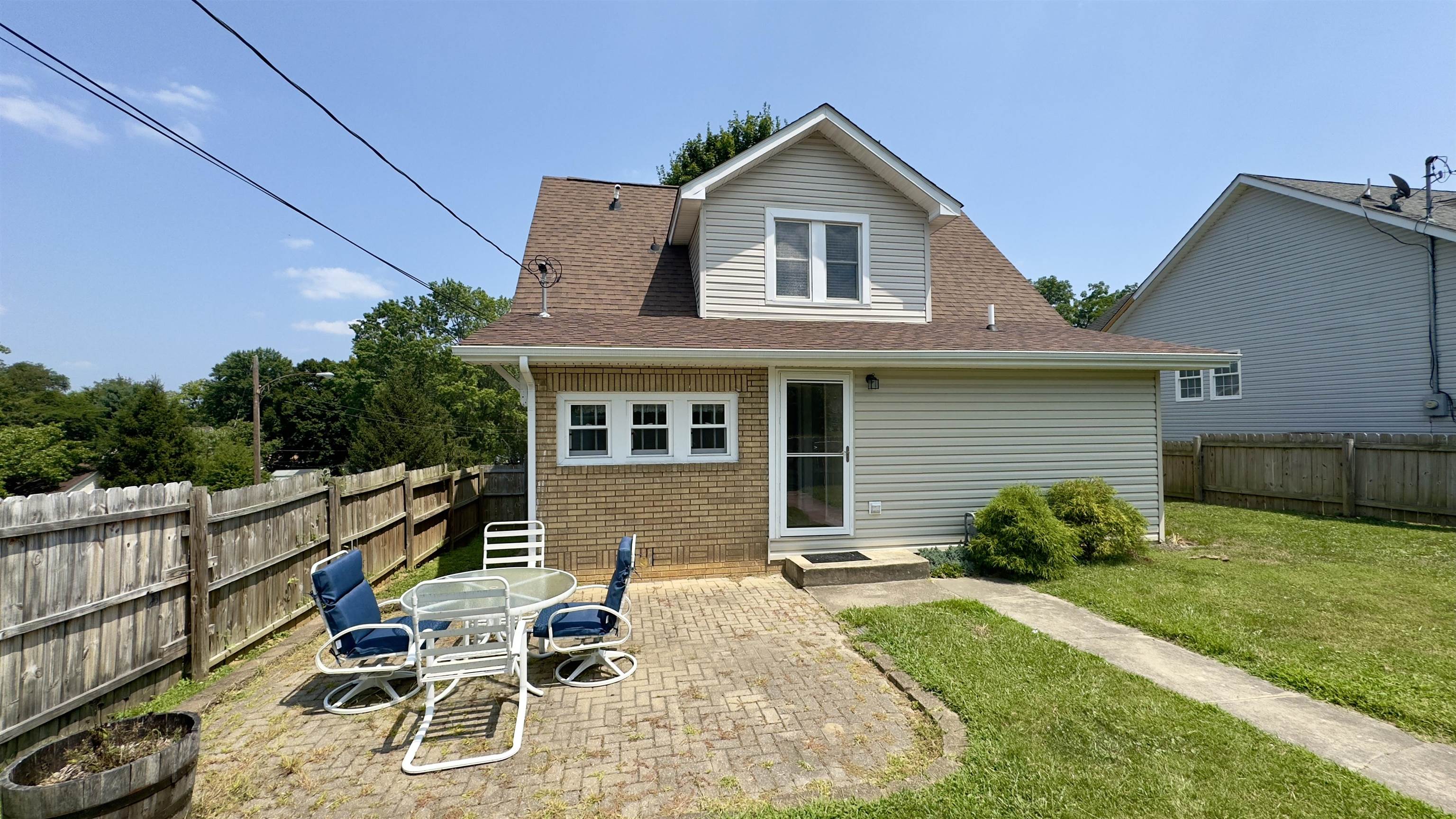 1600 Maryland Parkway