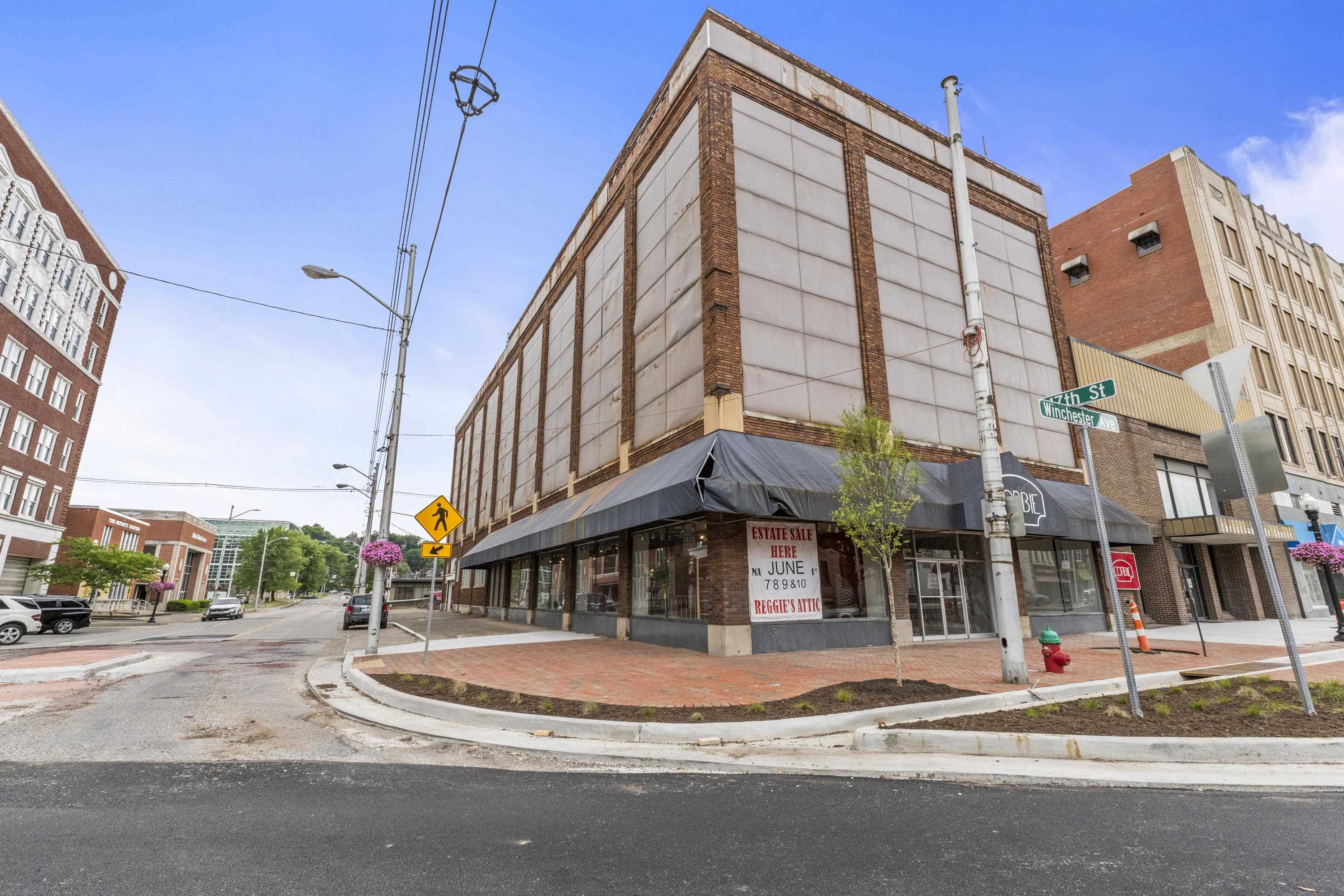 1638 Winchester Ave.