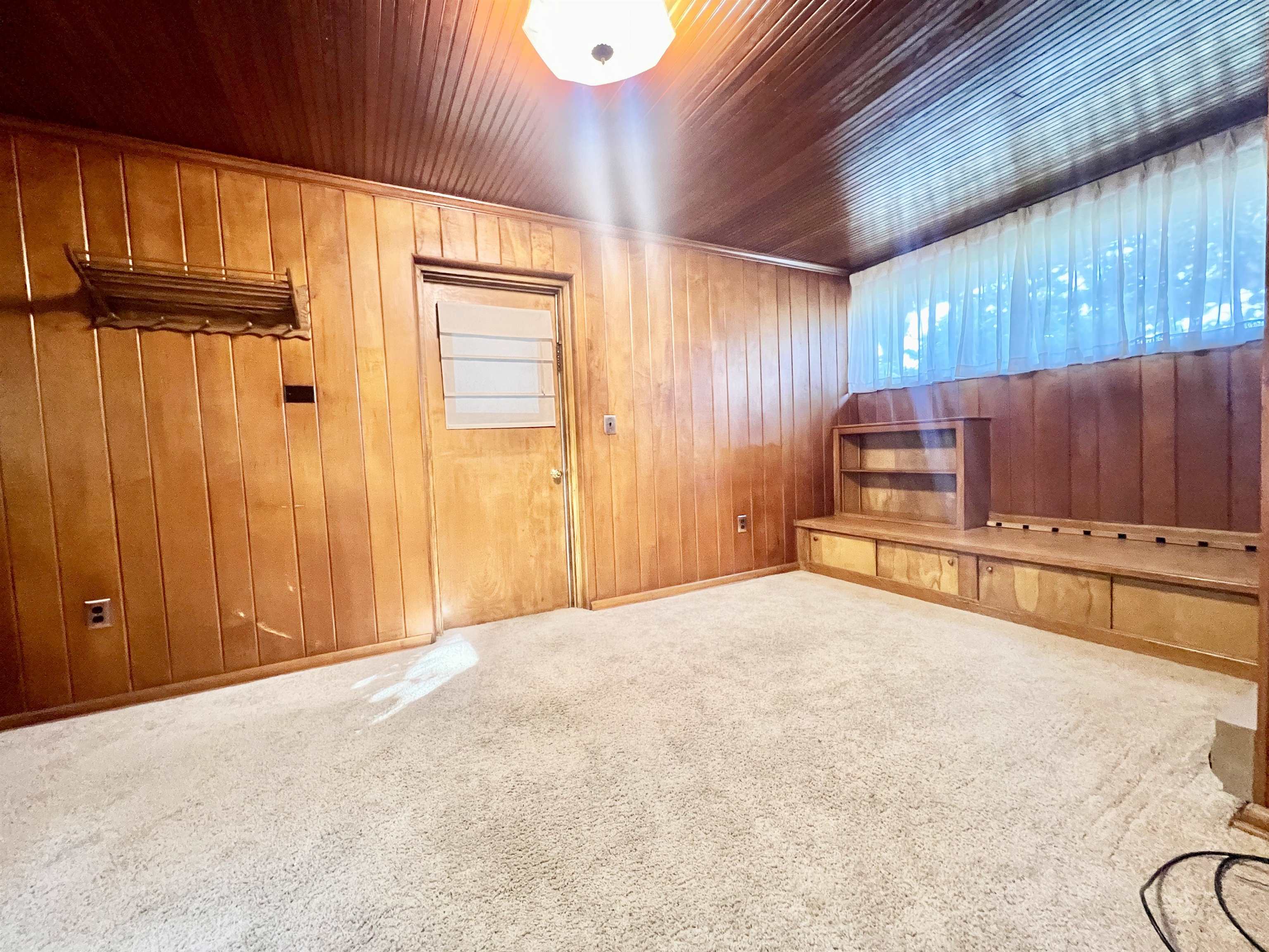 3005 Lucille Street