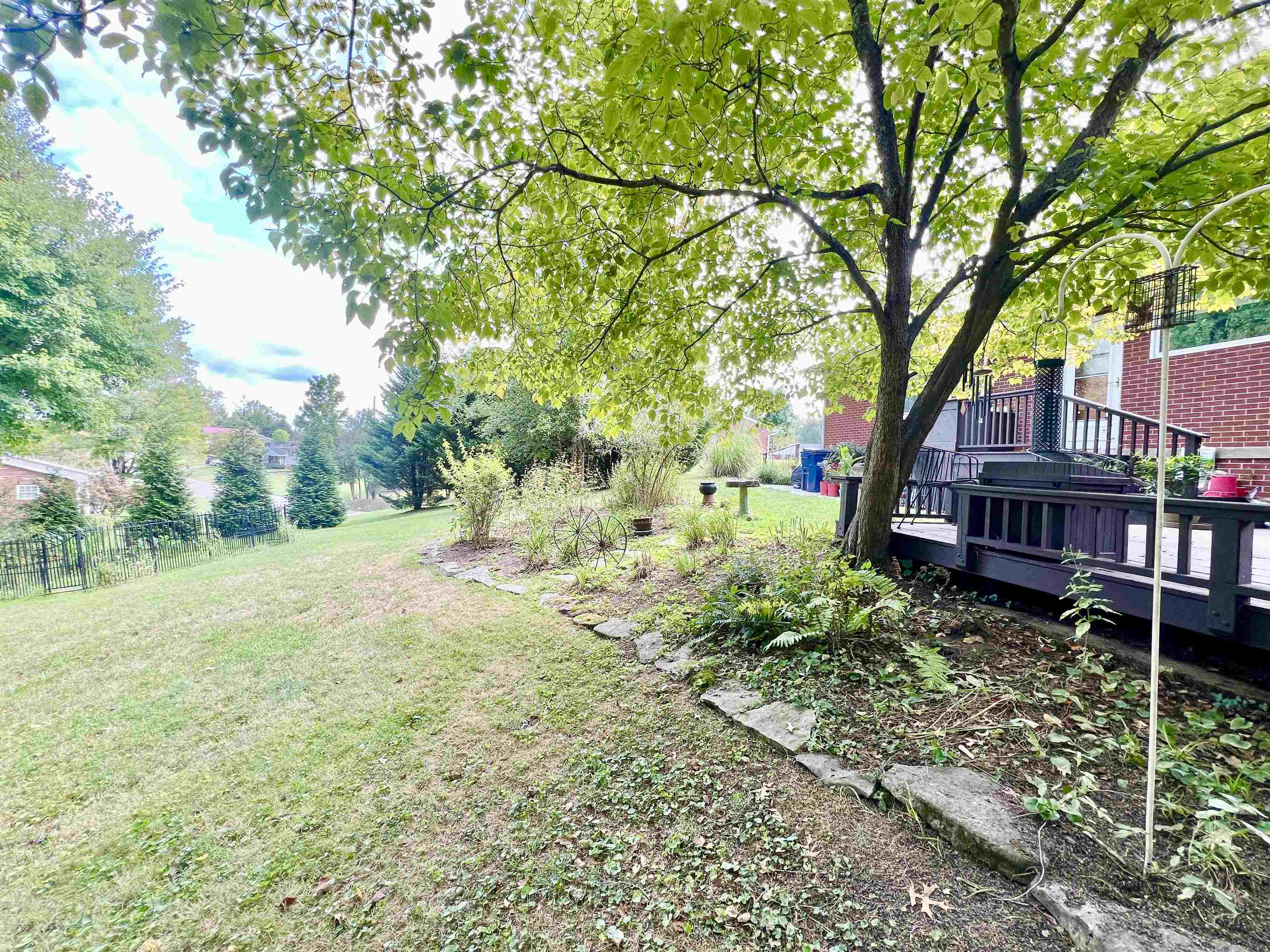 3005 Lucille Street