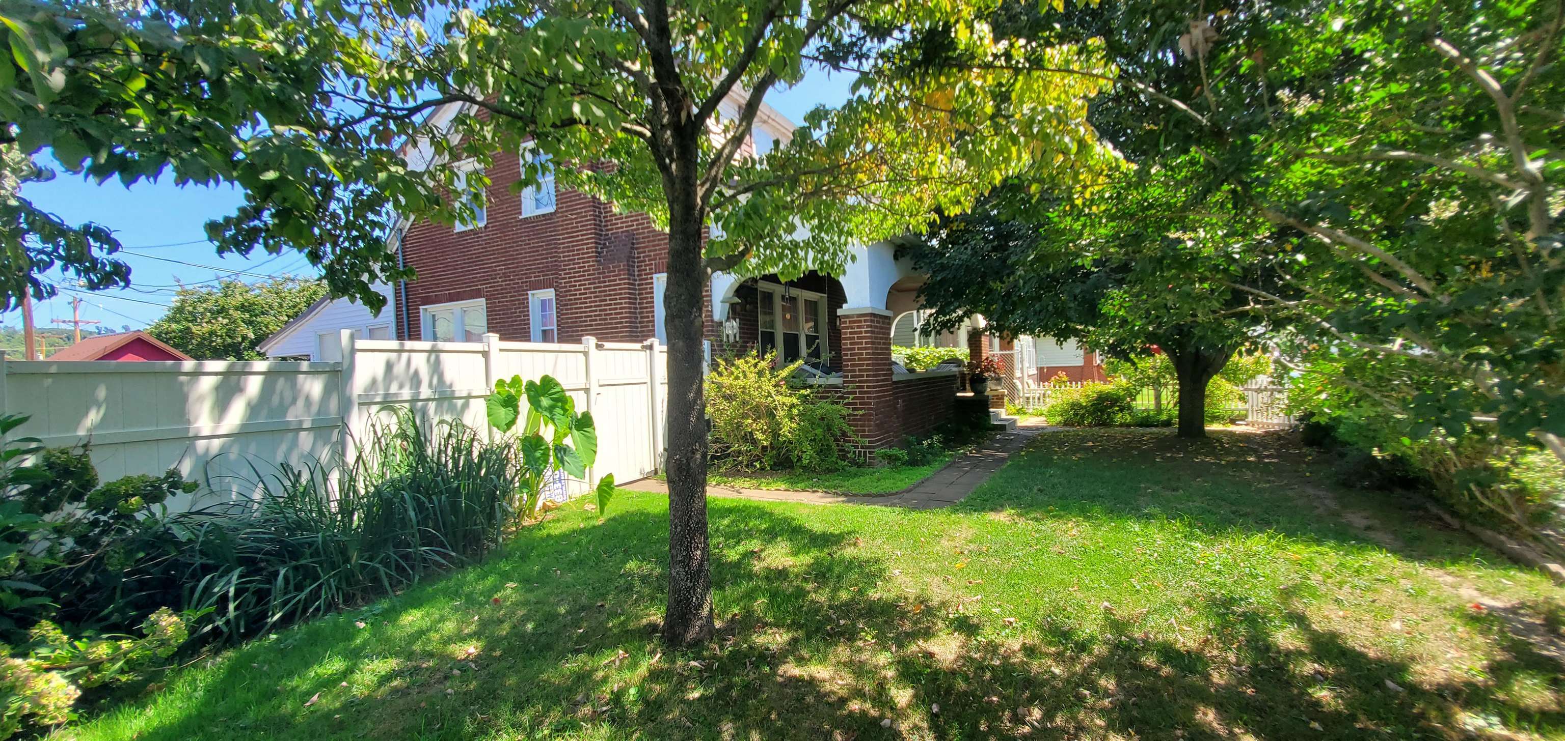 837 Bath Avenue