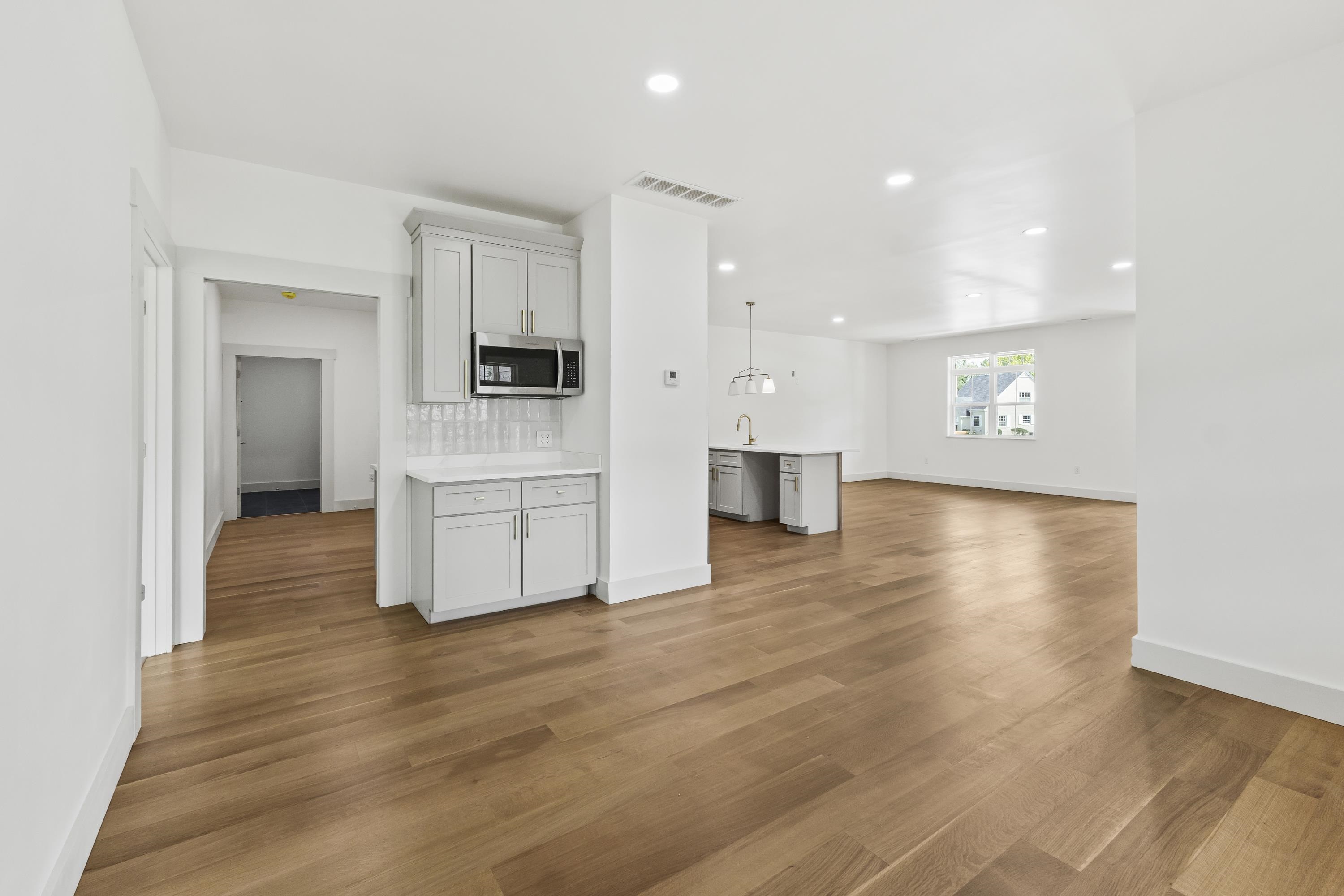 300 Bellefonte Princess