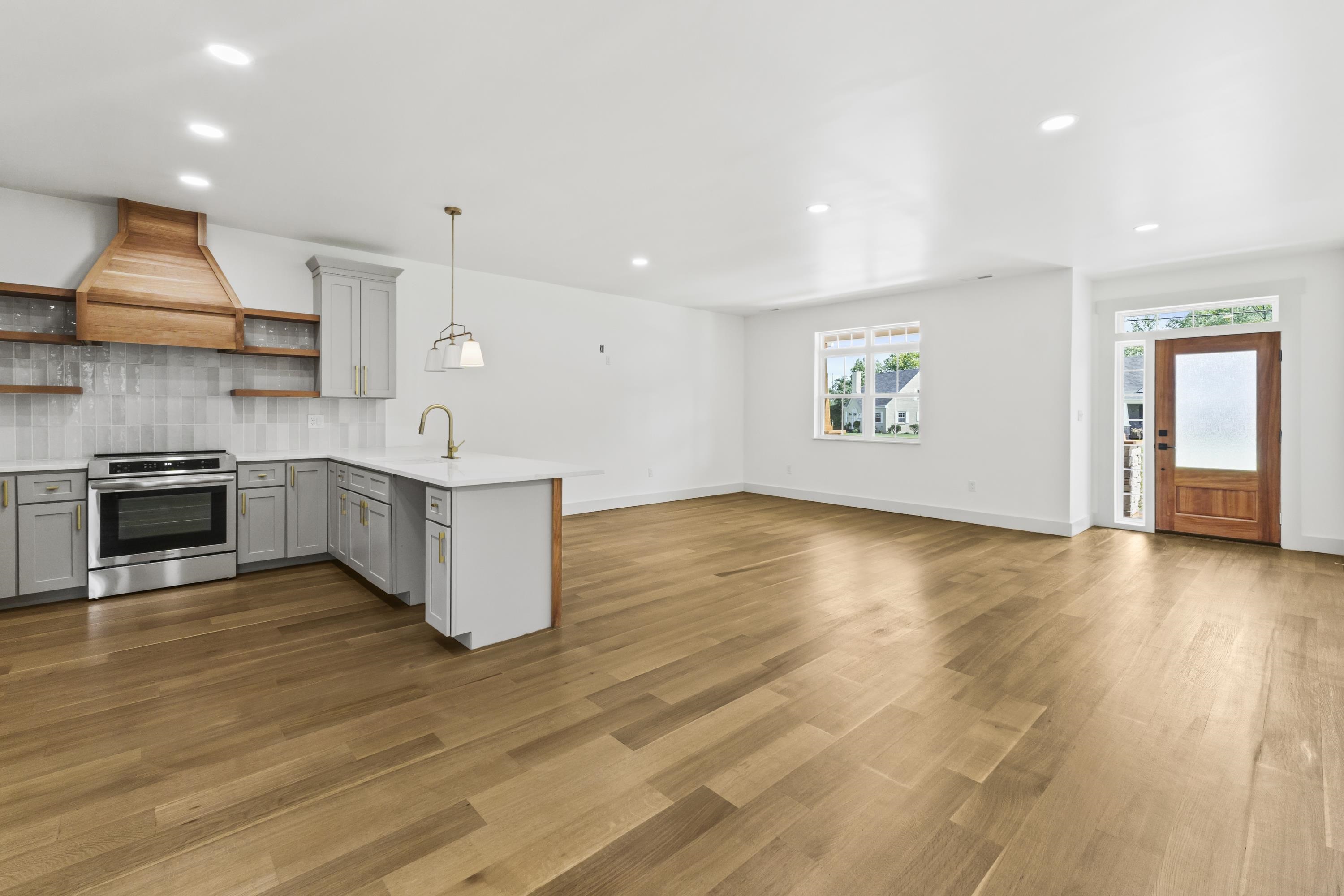 300 Bellefonte Princess